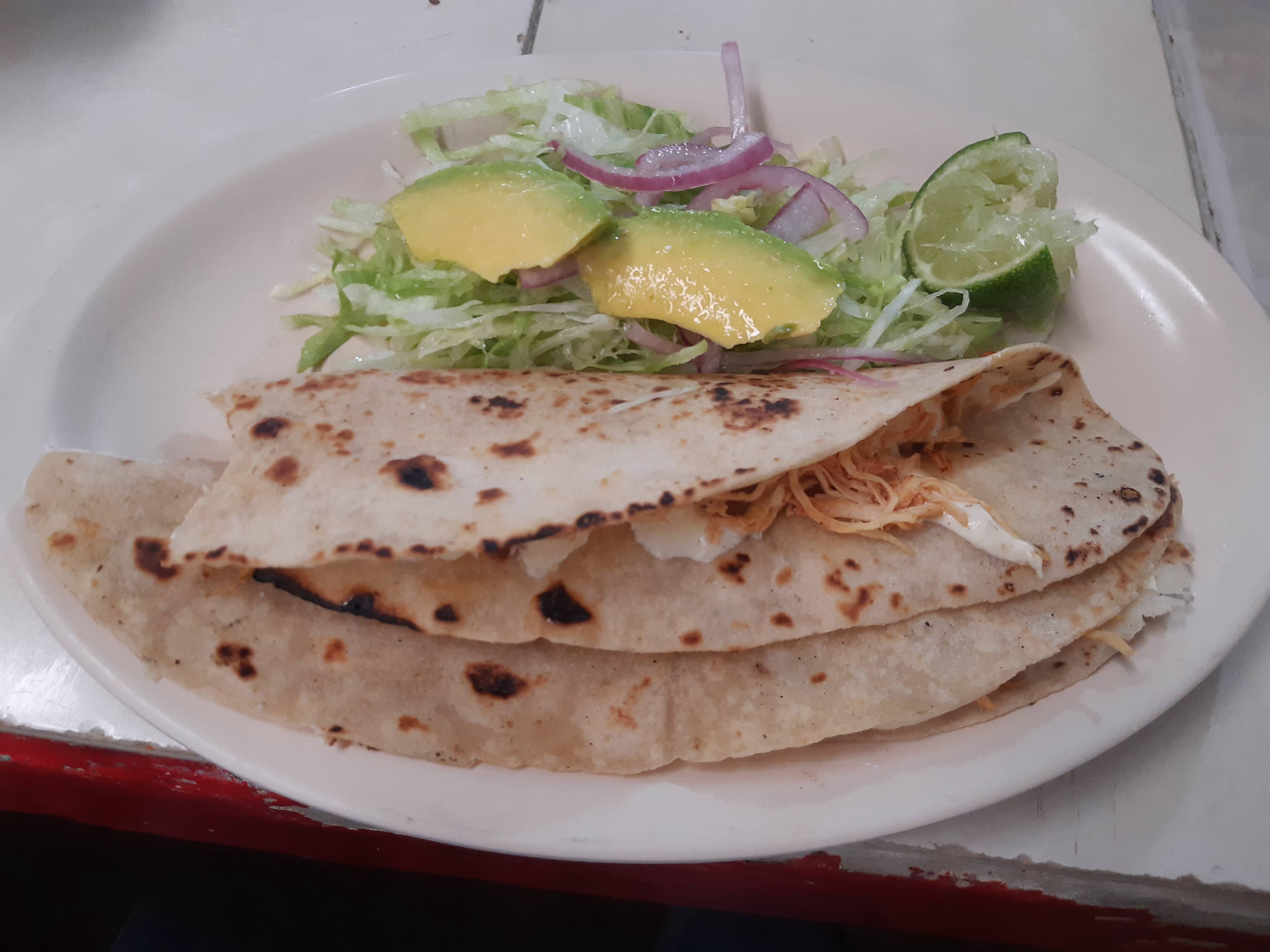 Las Tres Hermanas image 8