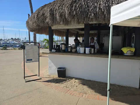 Bistro Marina image 3