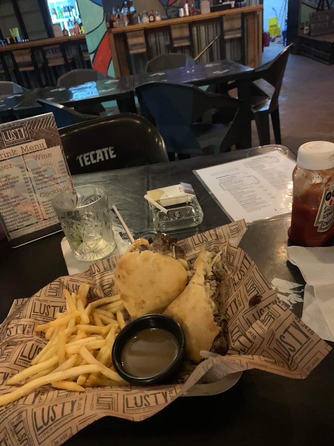 Lusty on Land image 4