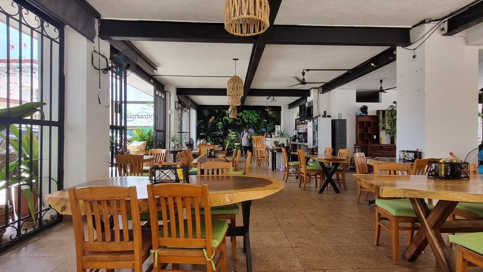 Iguanacaxtle Restaurant image 3