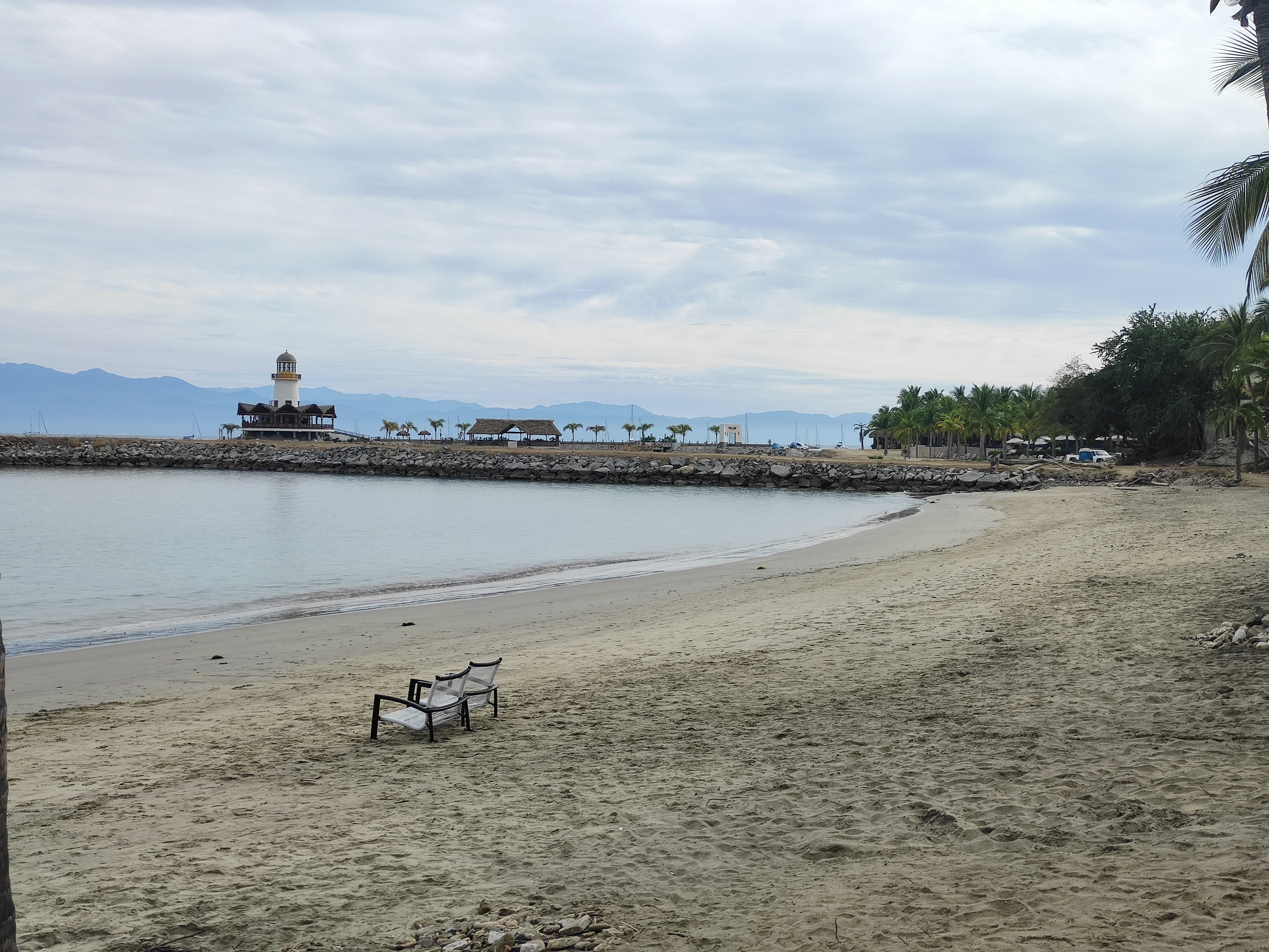 B Nayar Beach Club & Restaurant image 9