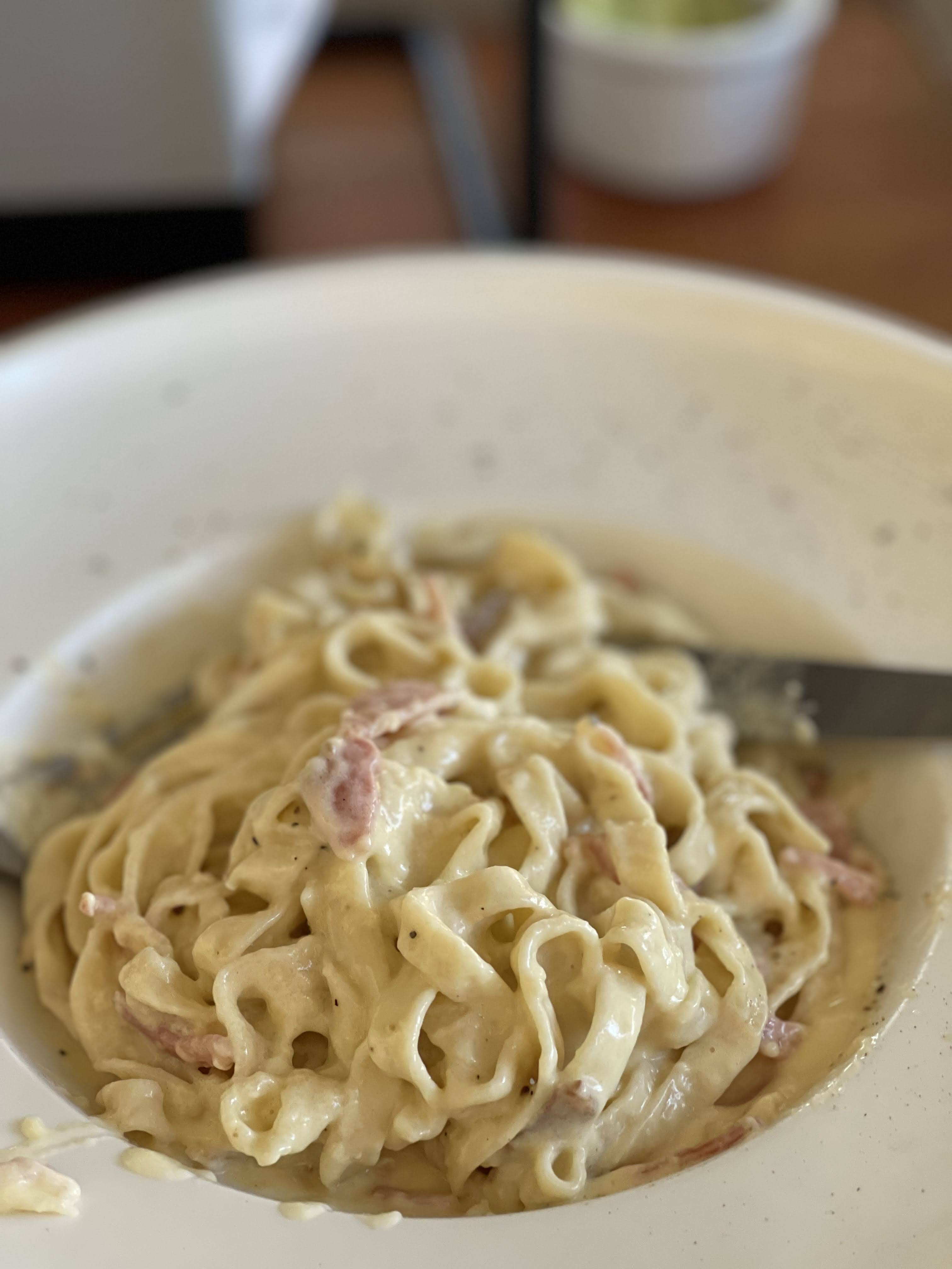 Falconi Pizza, Pasta & Bar image 7