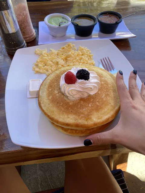 Tortas & Ring image 4