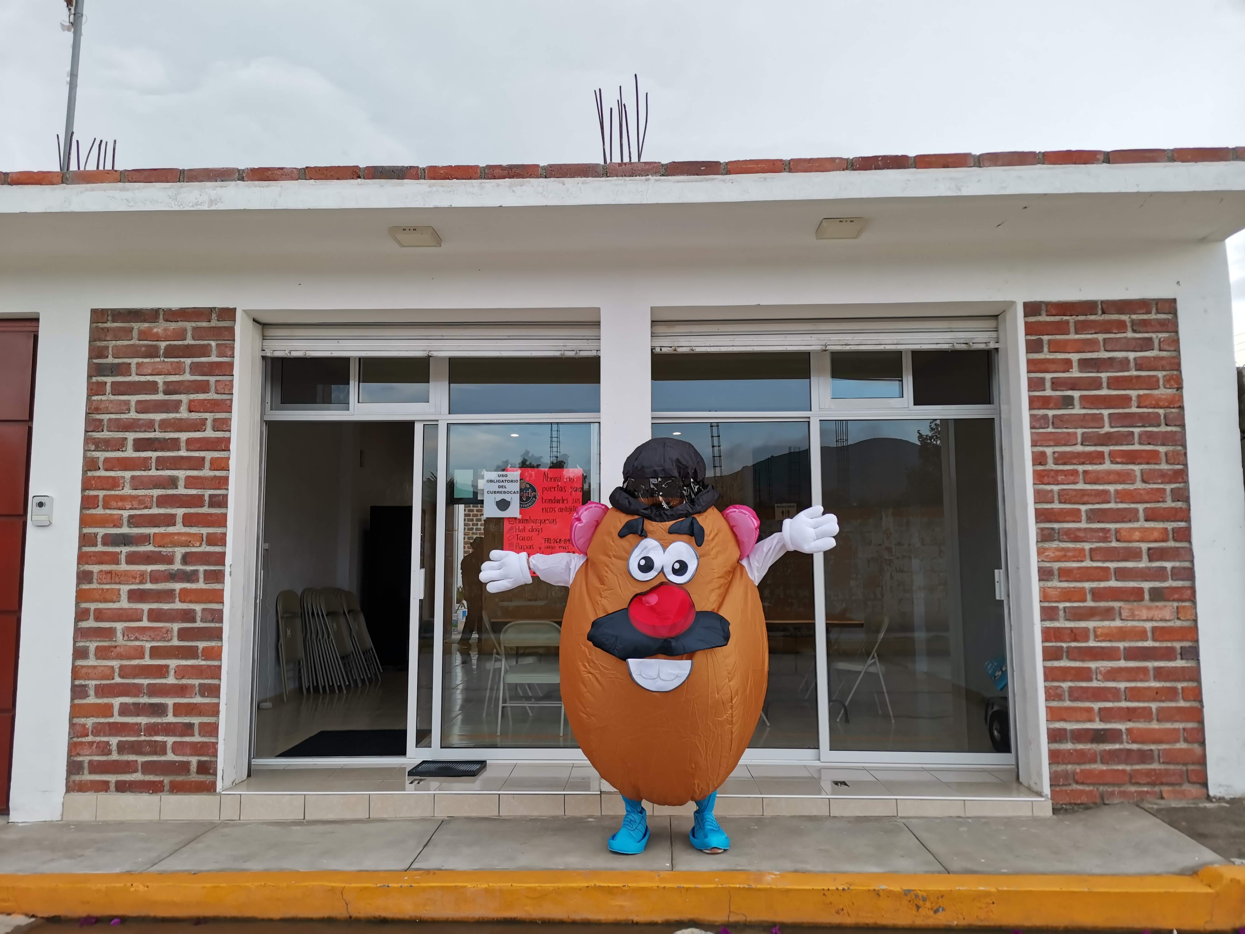 Antojitos "El Chaparrito" image 4