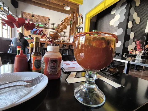 El Manzanillo Restaurante image 4