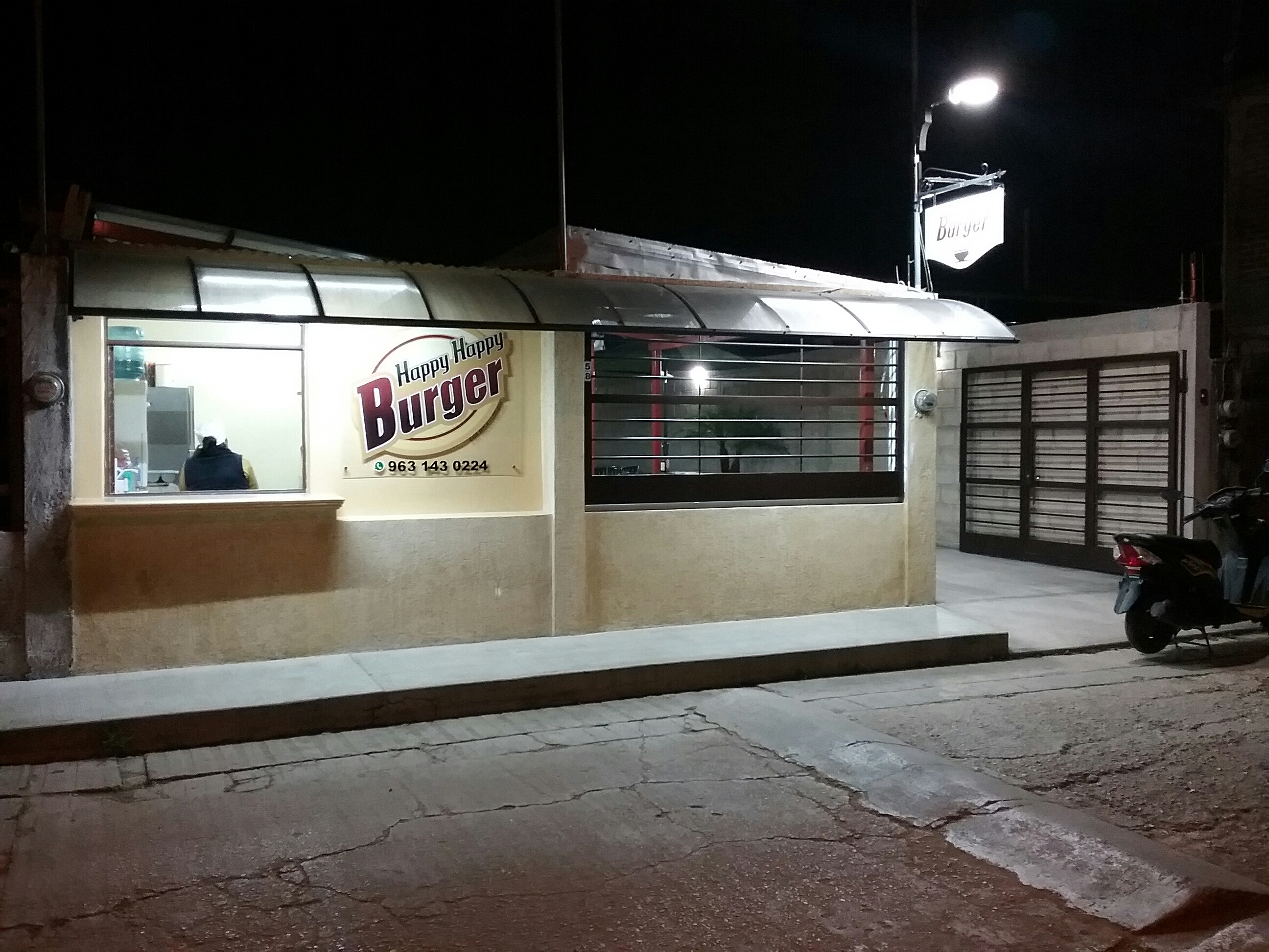 HAPPY HAPPY BURGER image 5