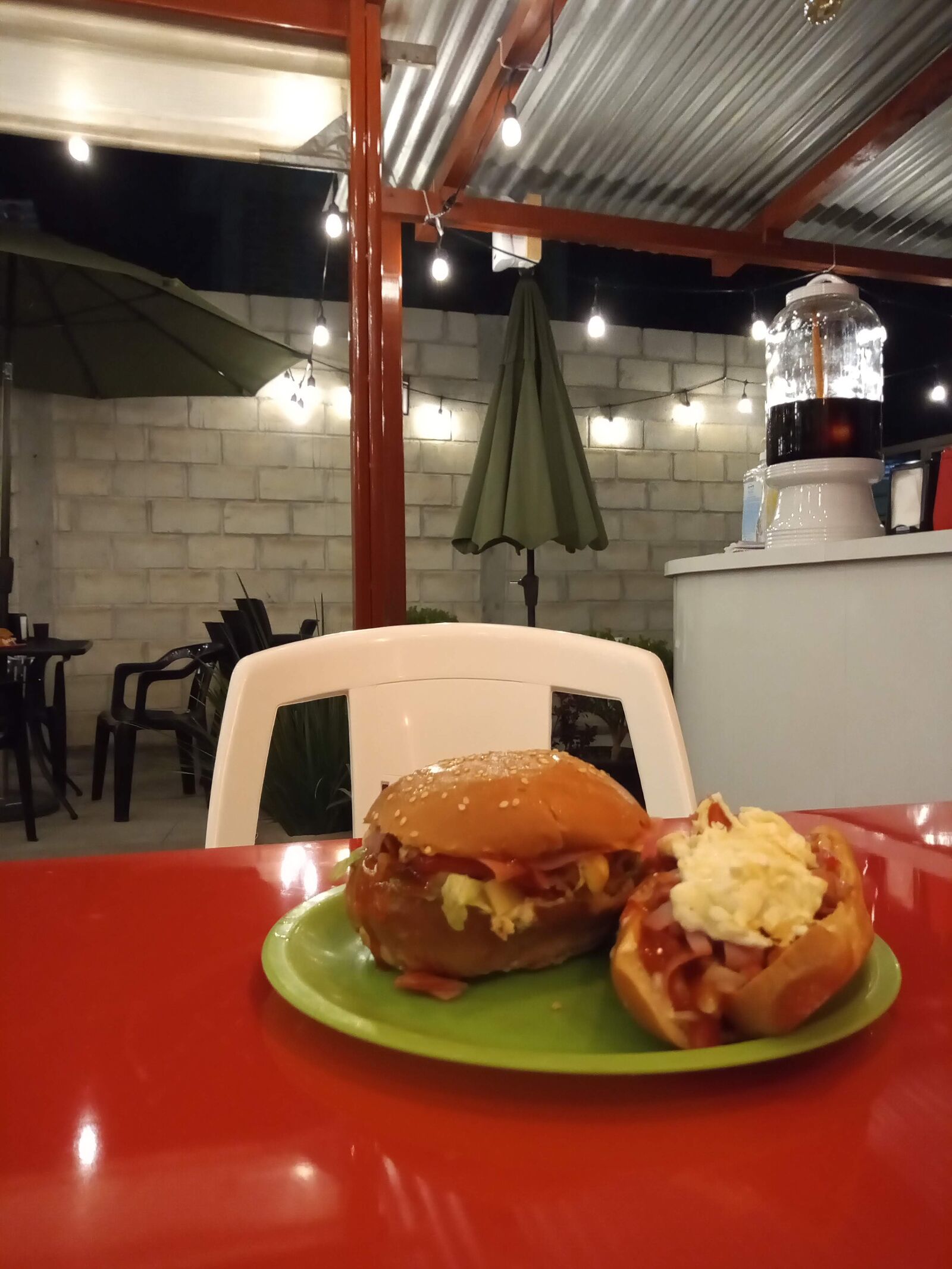 HAPPY HAPPY BURGER image 7