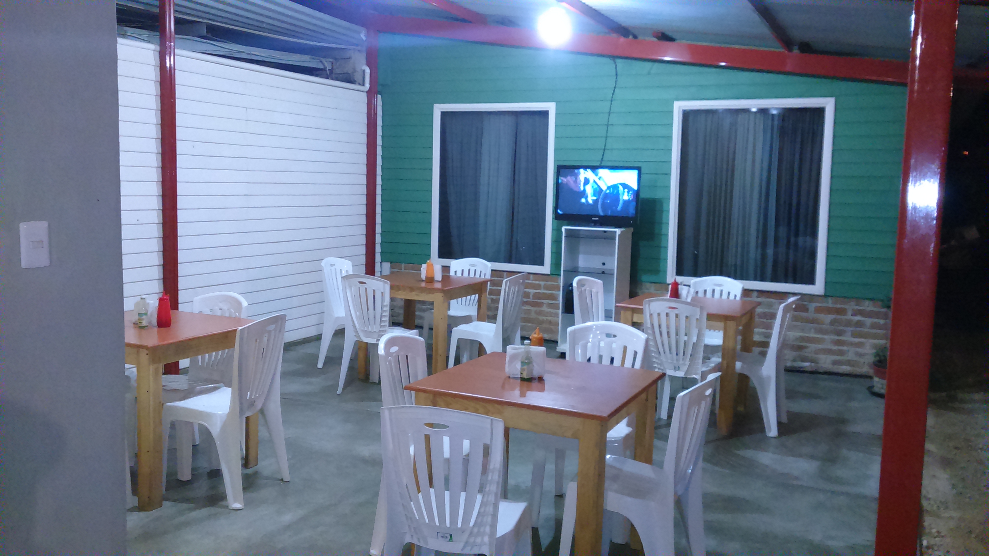 HAPPY HAPPY BURGER image 9