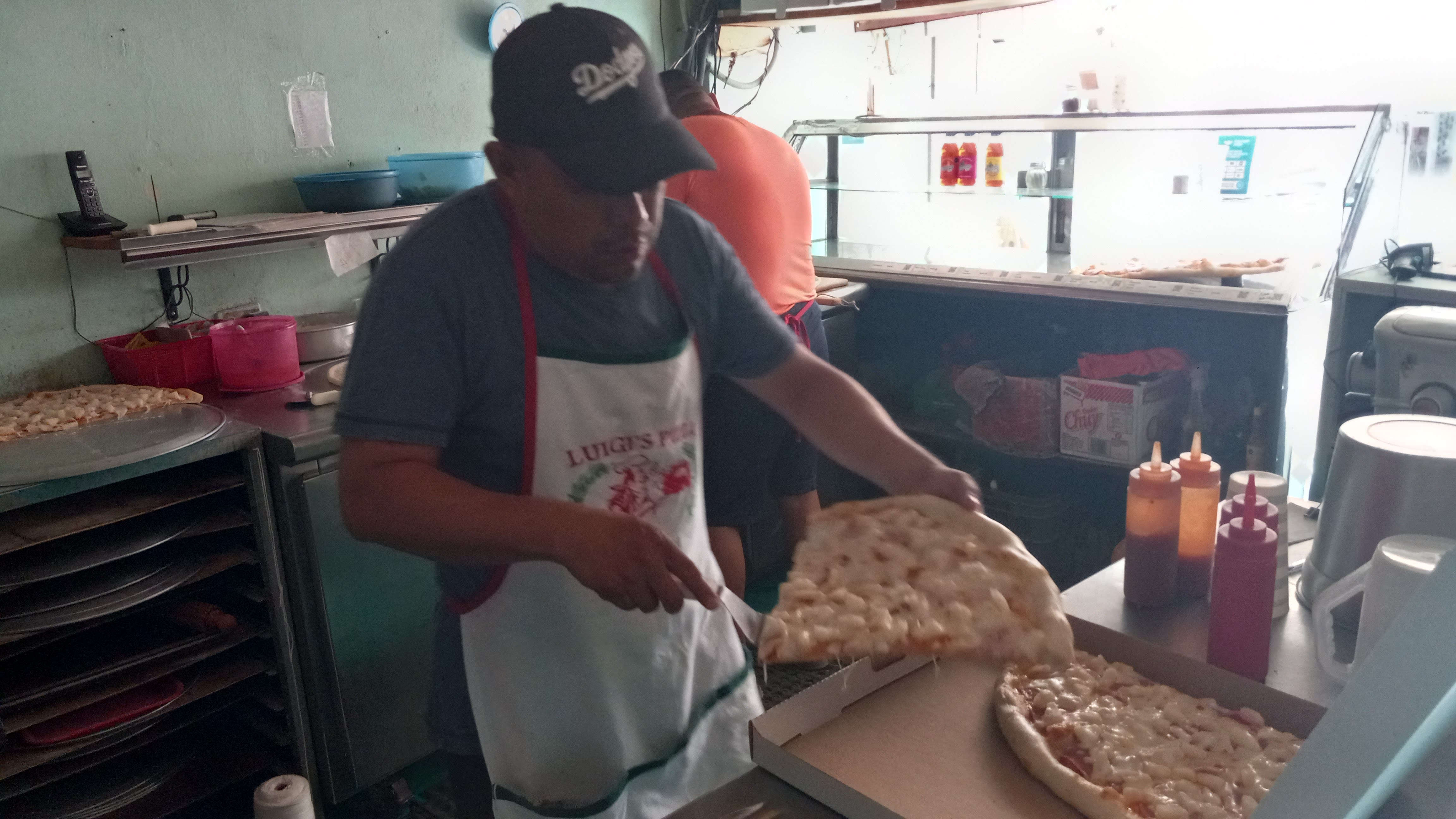 Luigi's Pizza Ayutla image 5