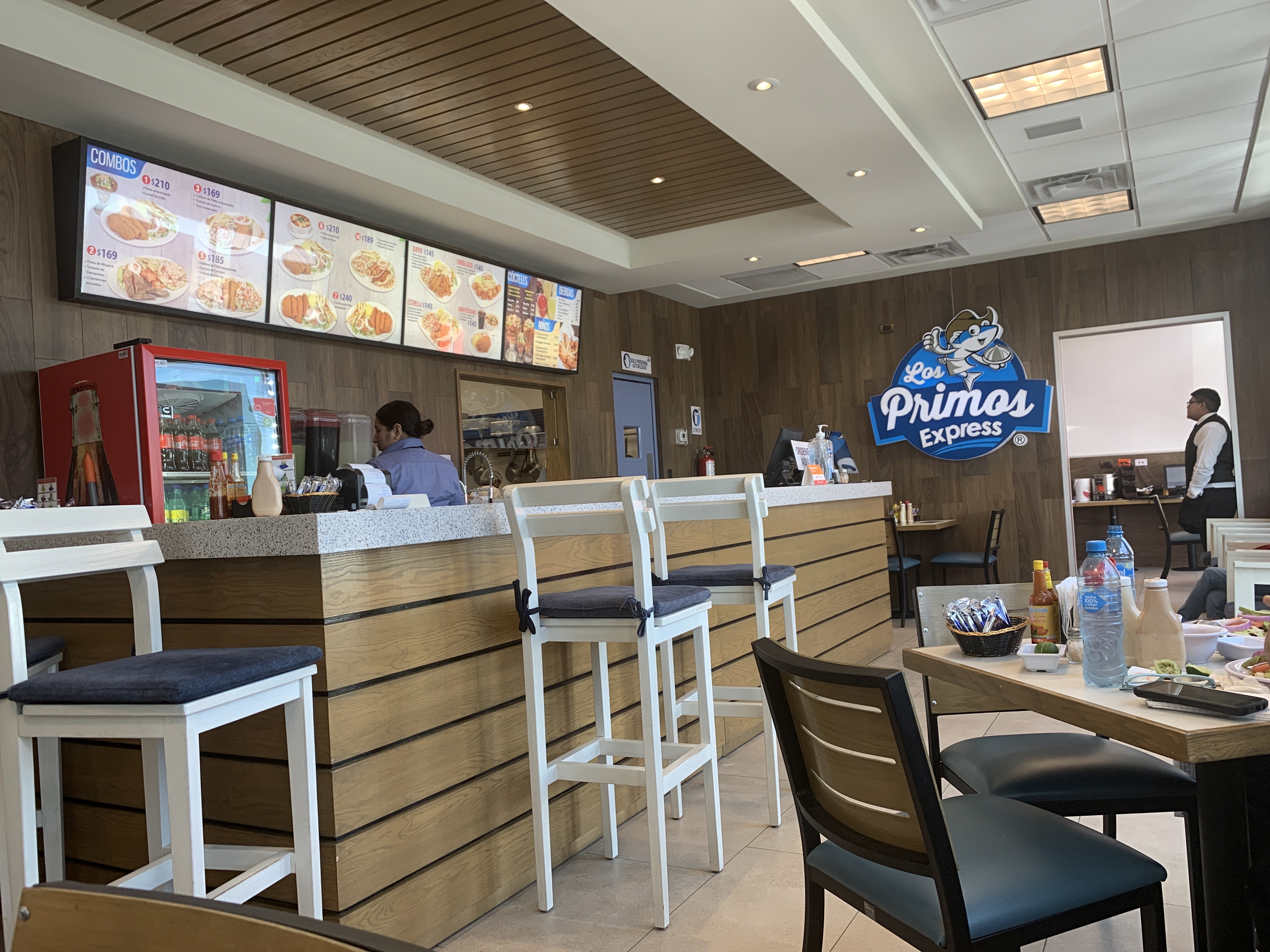 Los Primos Restaurante (Las Hadas) image 5