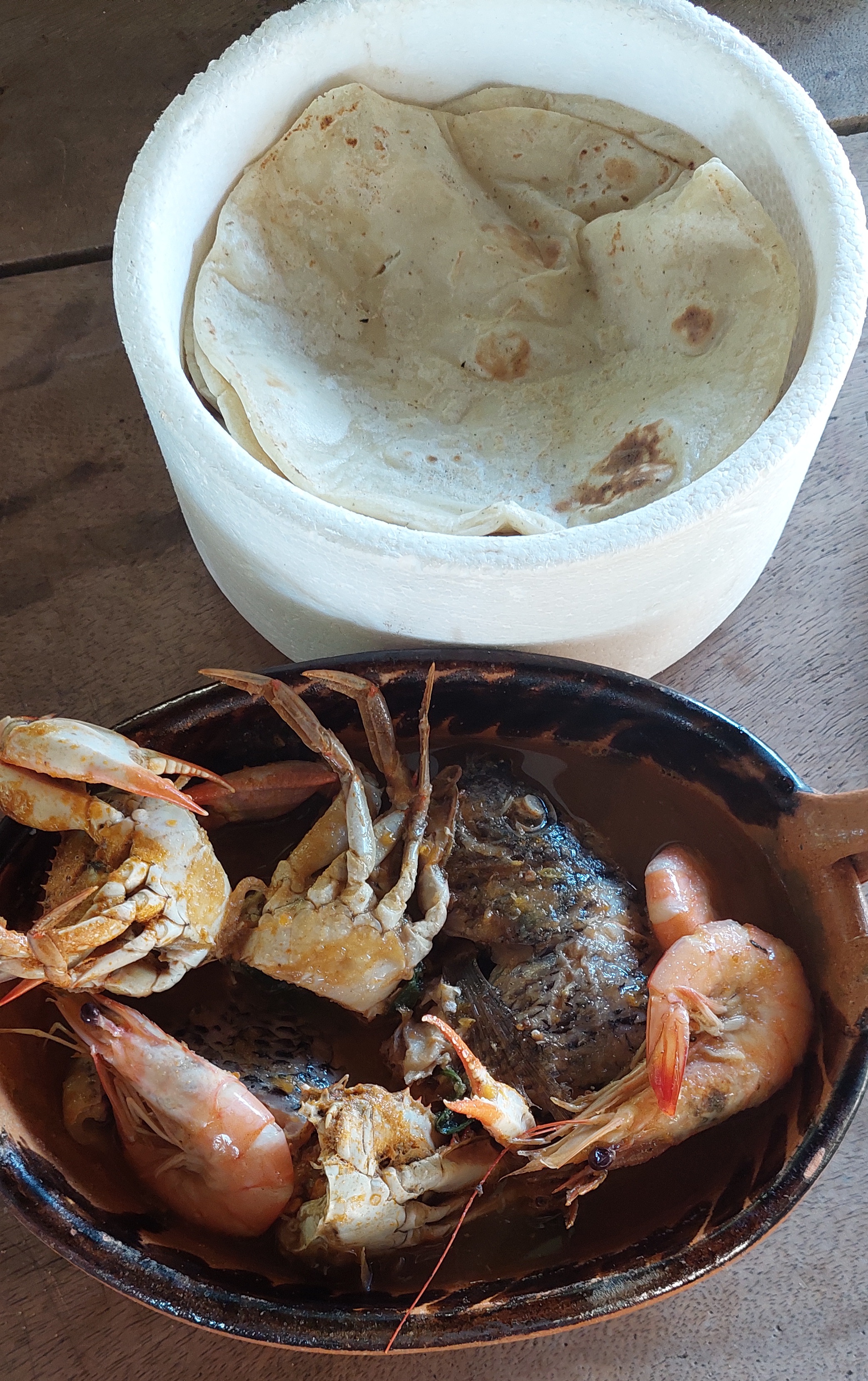 Restaurant de mariscos (La casa de lolita) image 6