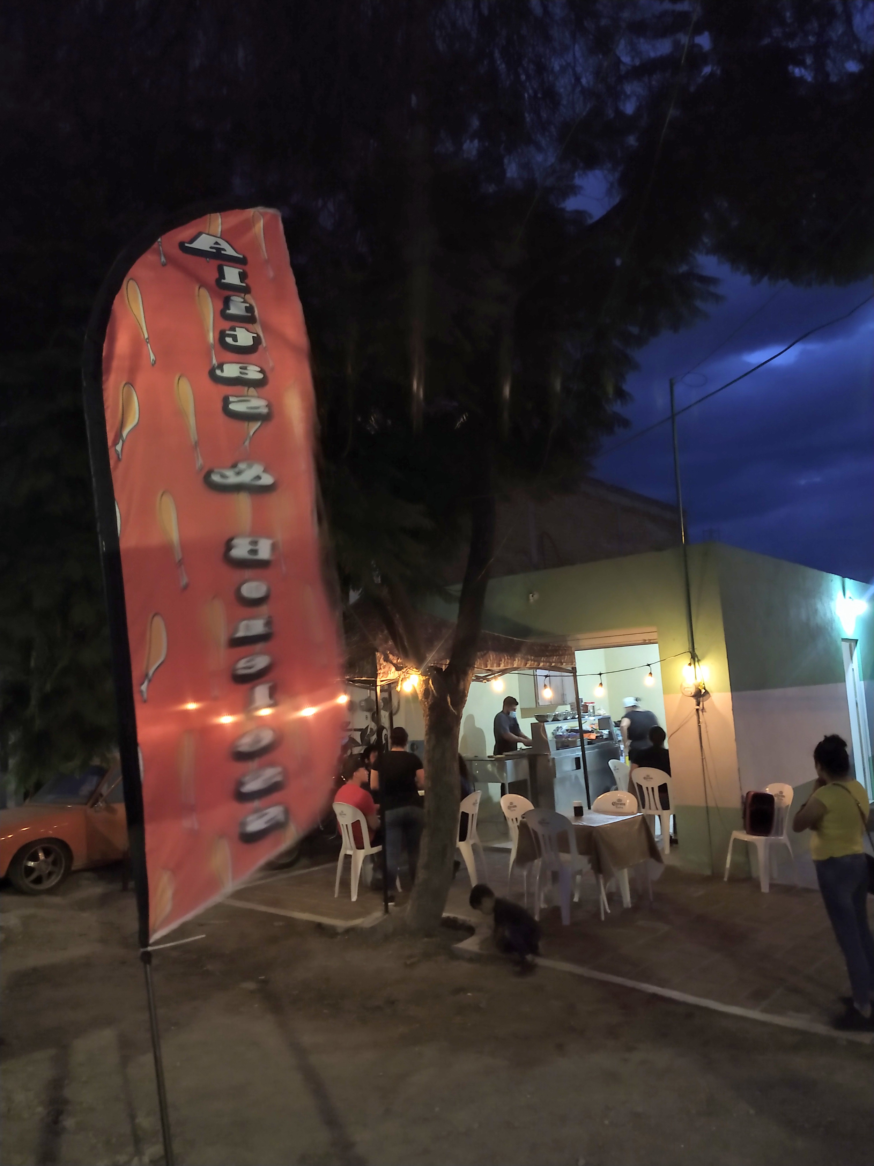 ROMO'S Wings image 6