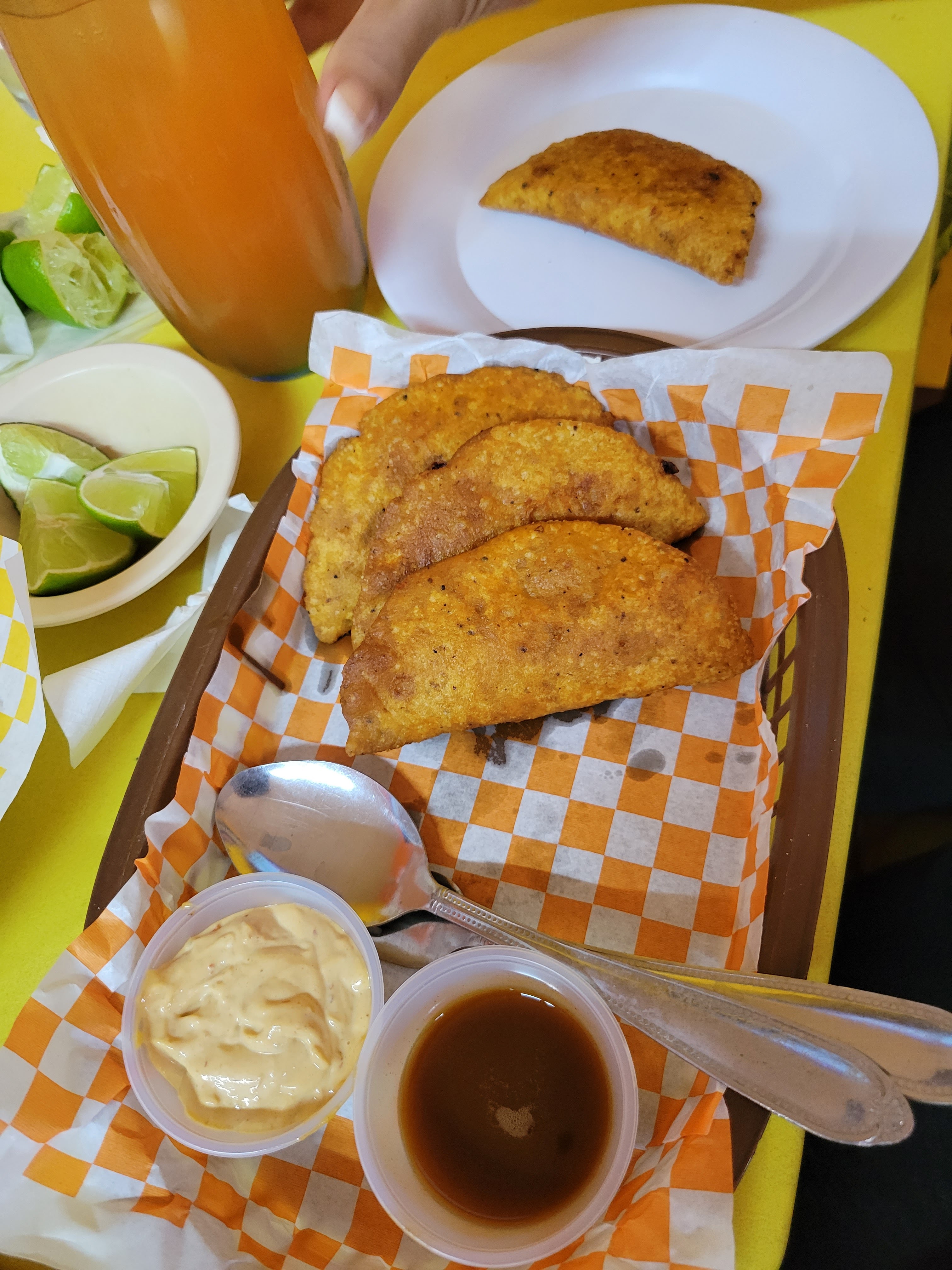 Mariscos El 30 image 9