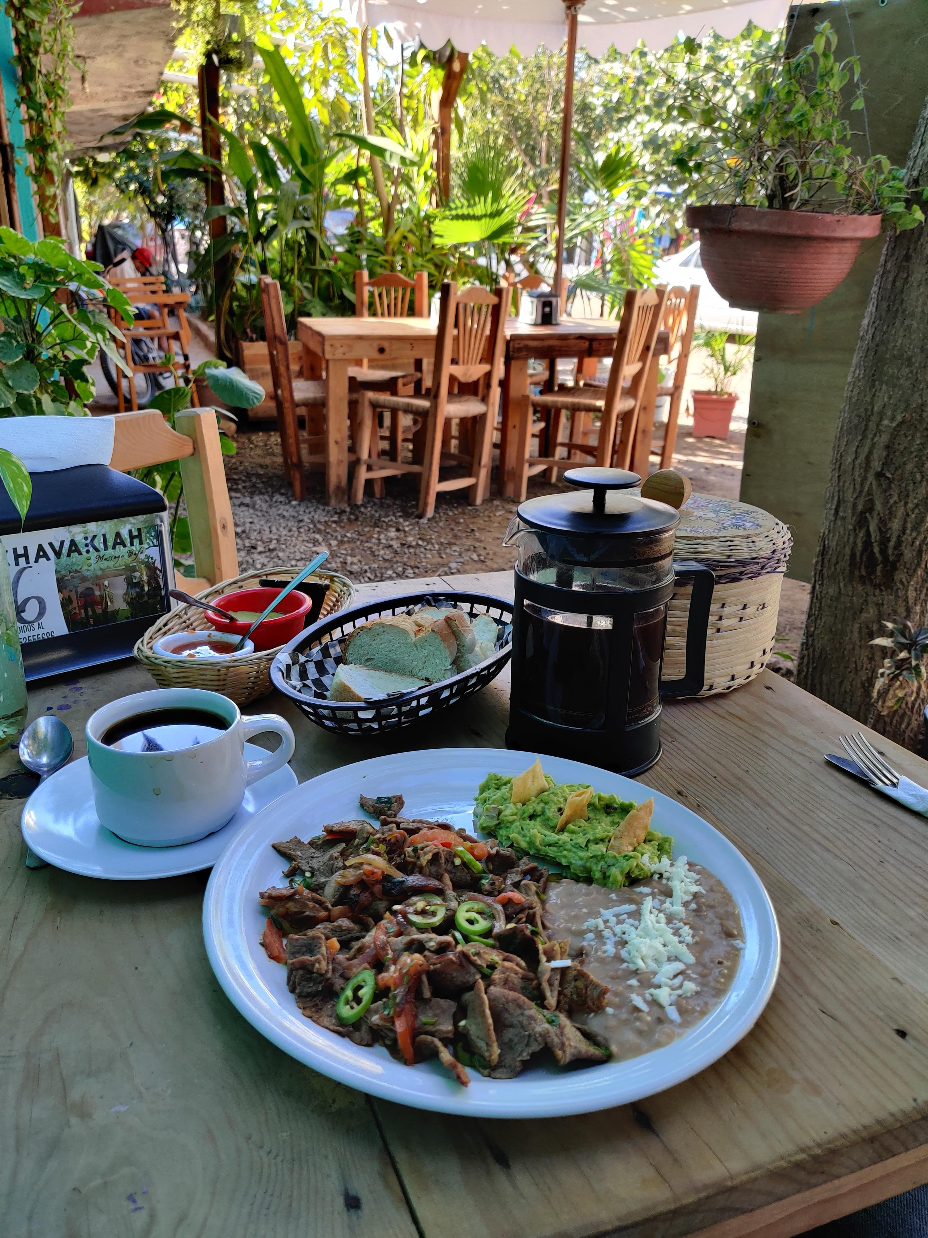 RESTAURANT CHAVAKIAH image 10