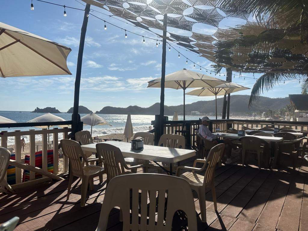 Albatros Restaurant Bar image 1