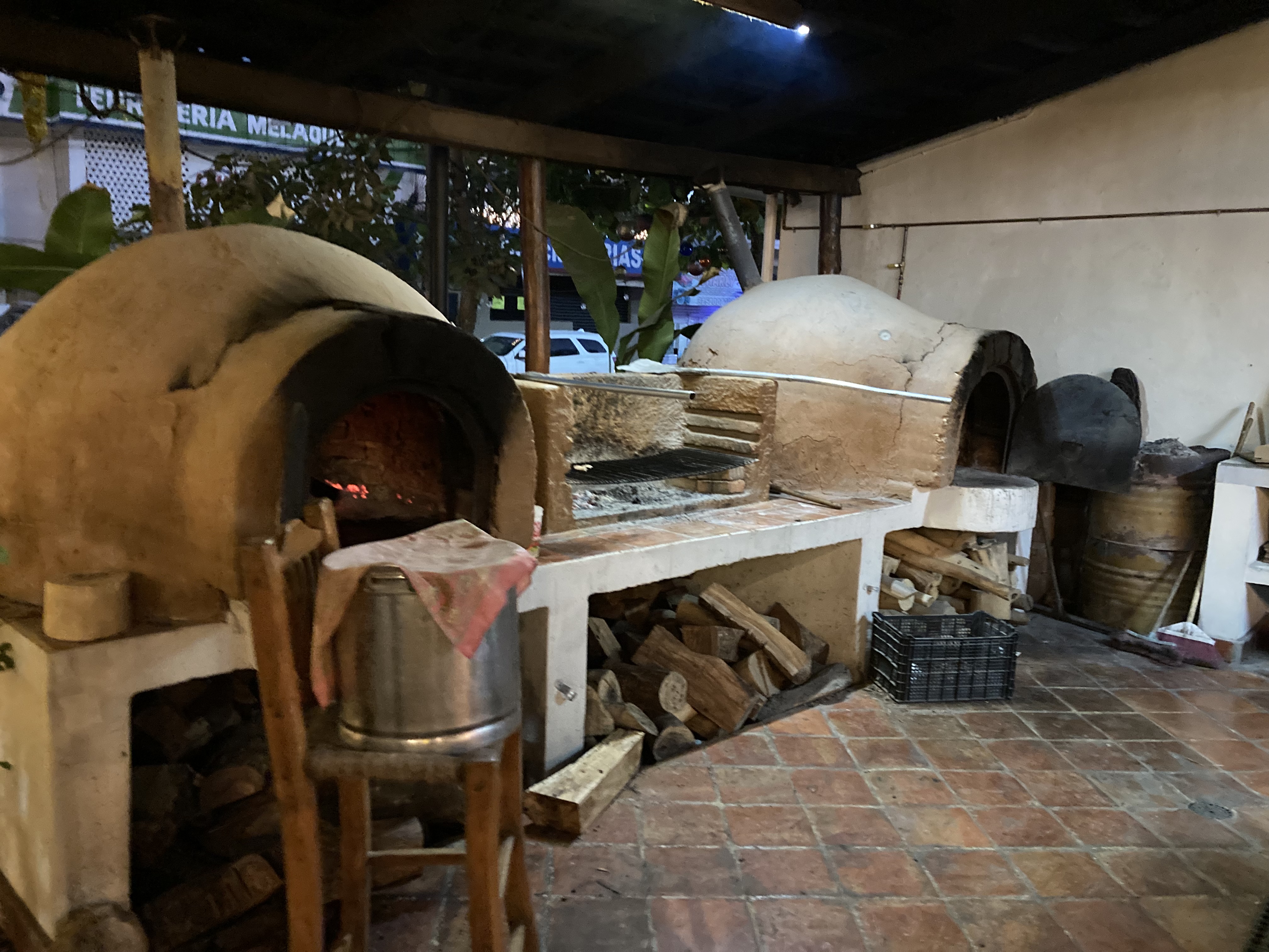Pizzas Pechecane, Parrilla & Grill image 9