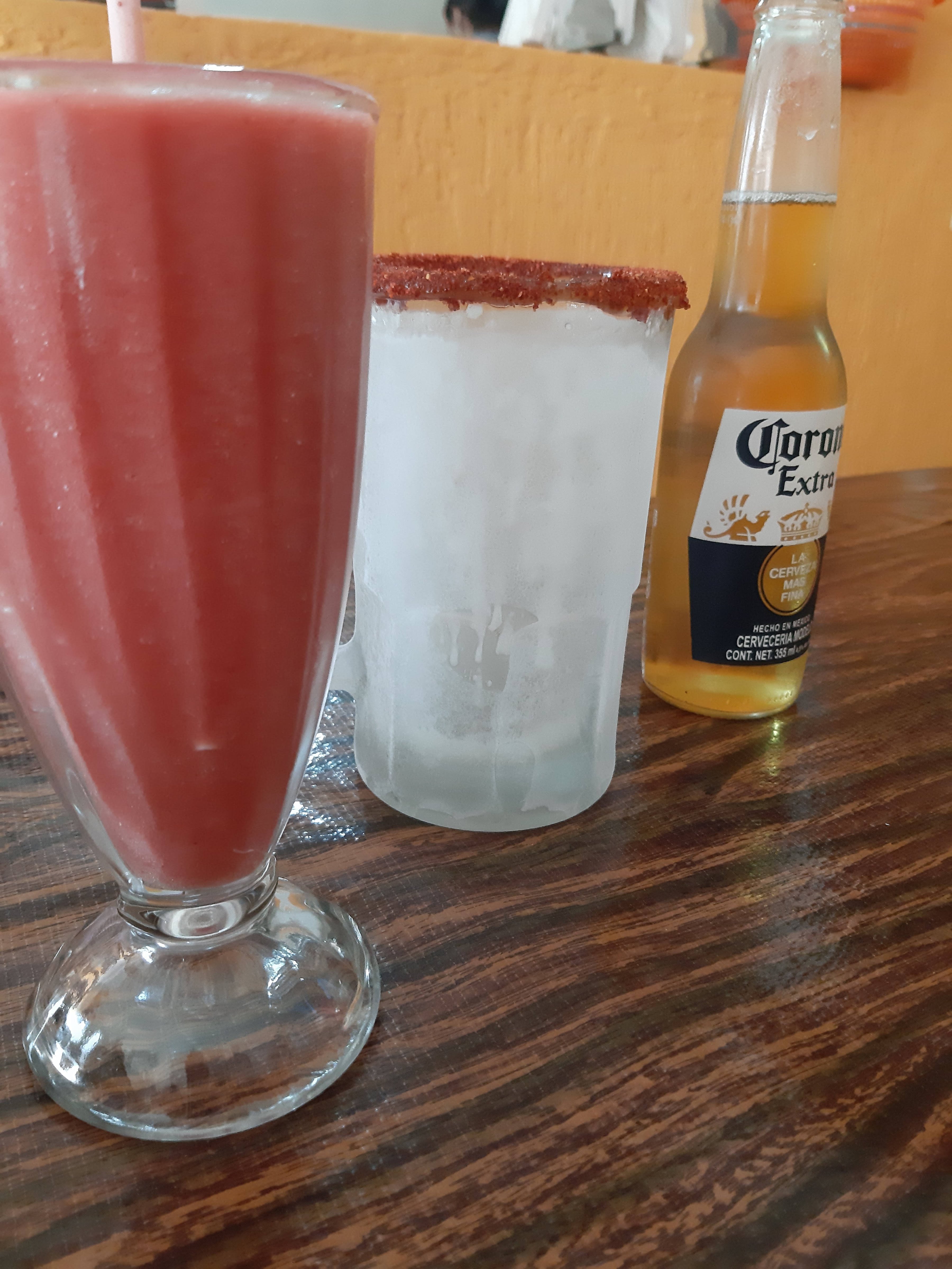 Las Orquídeas image 6