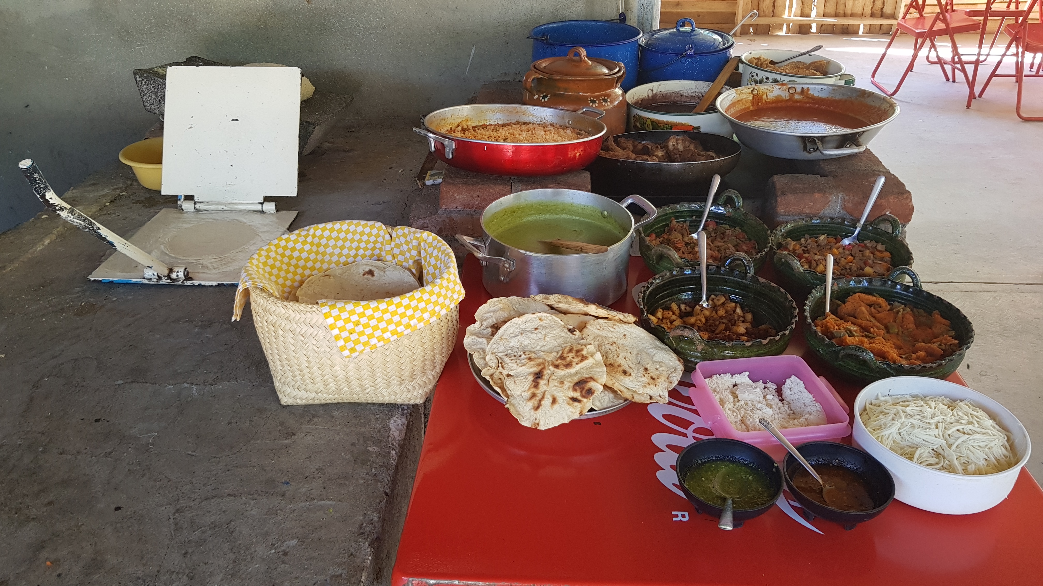 Guisados de Cazuelas "Aguilar" image 2