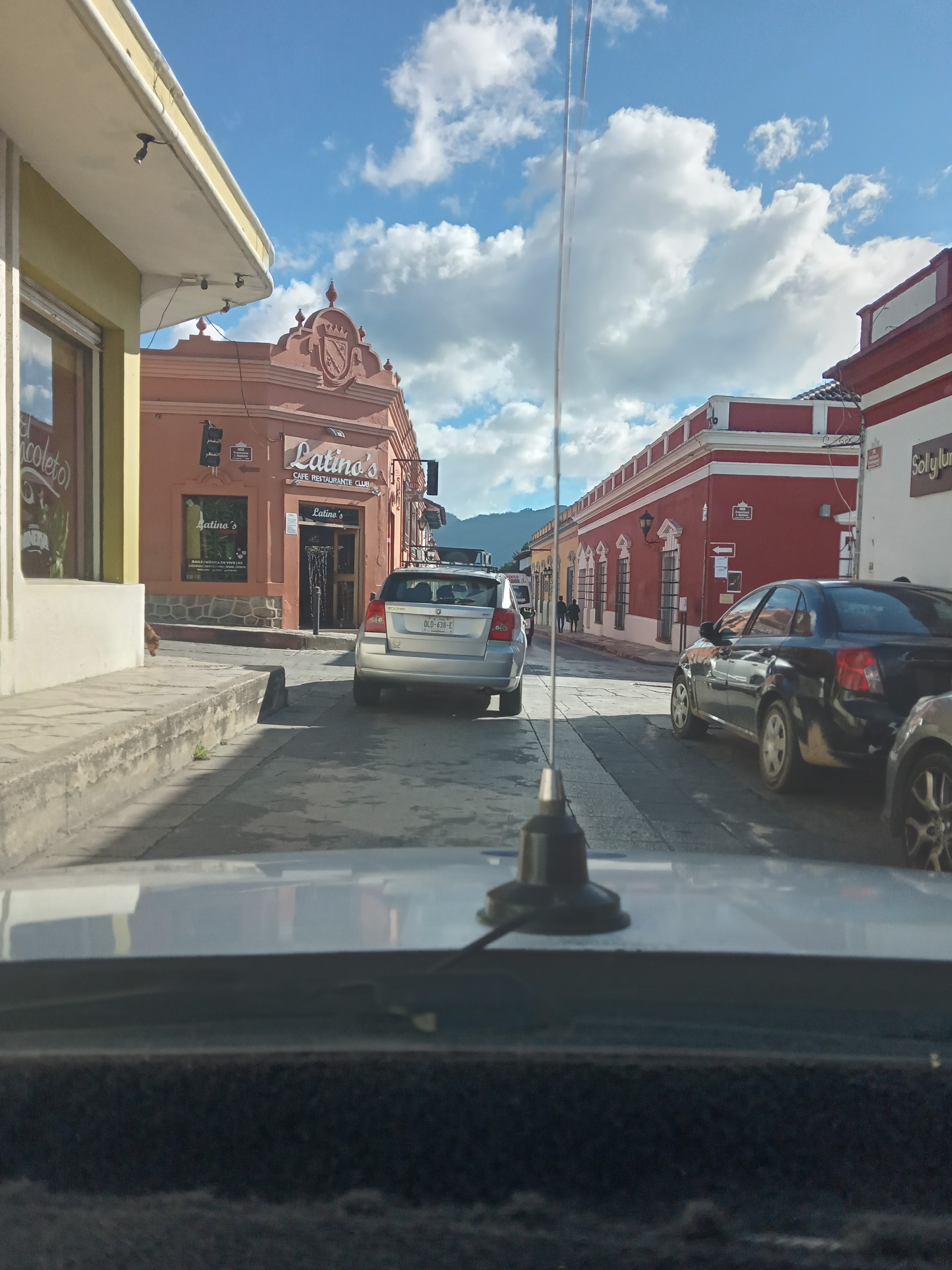 Latinos Café Restaurante Club image 5