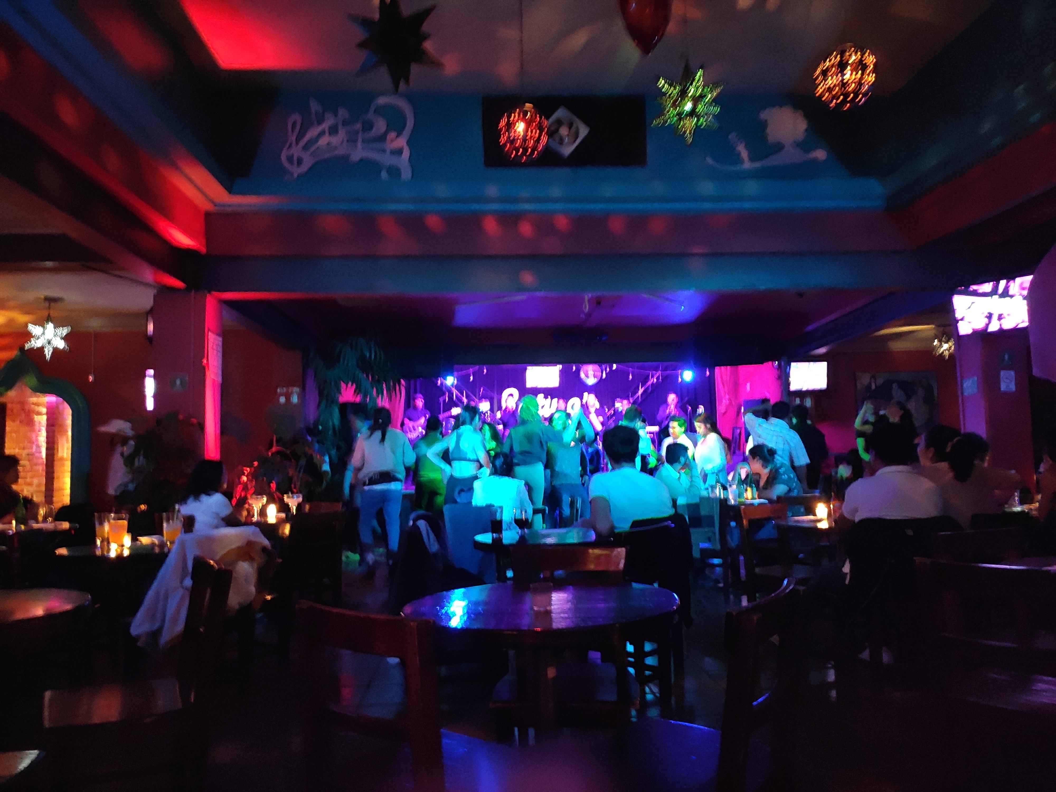 Latinos Café Restaurante Club image 9