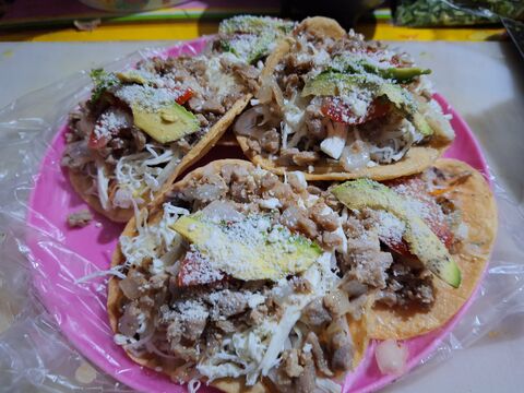 Cenaduria y antojitos lili image 3