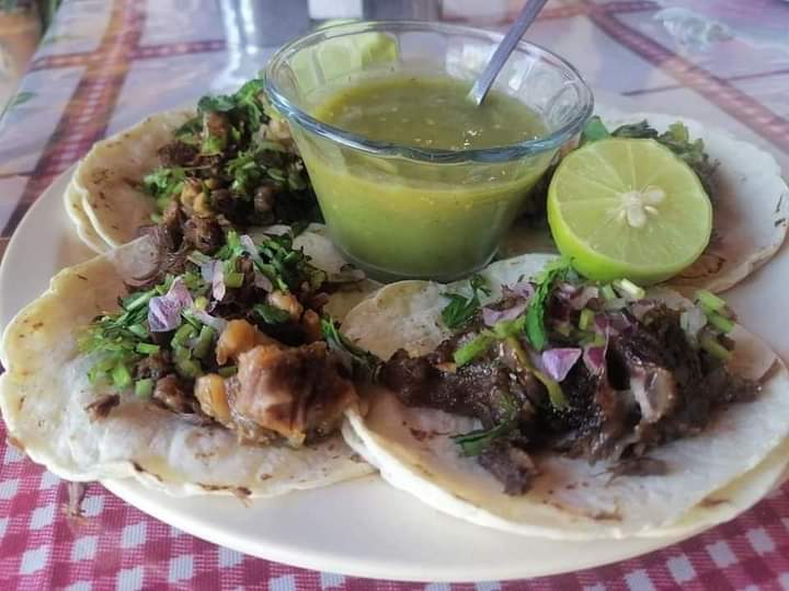 Comedor y Cenaduria " Chavita" image 4