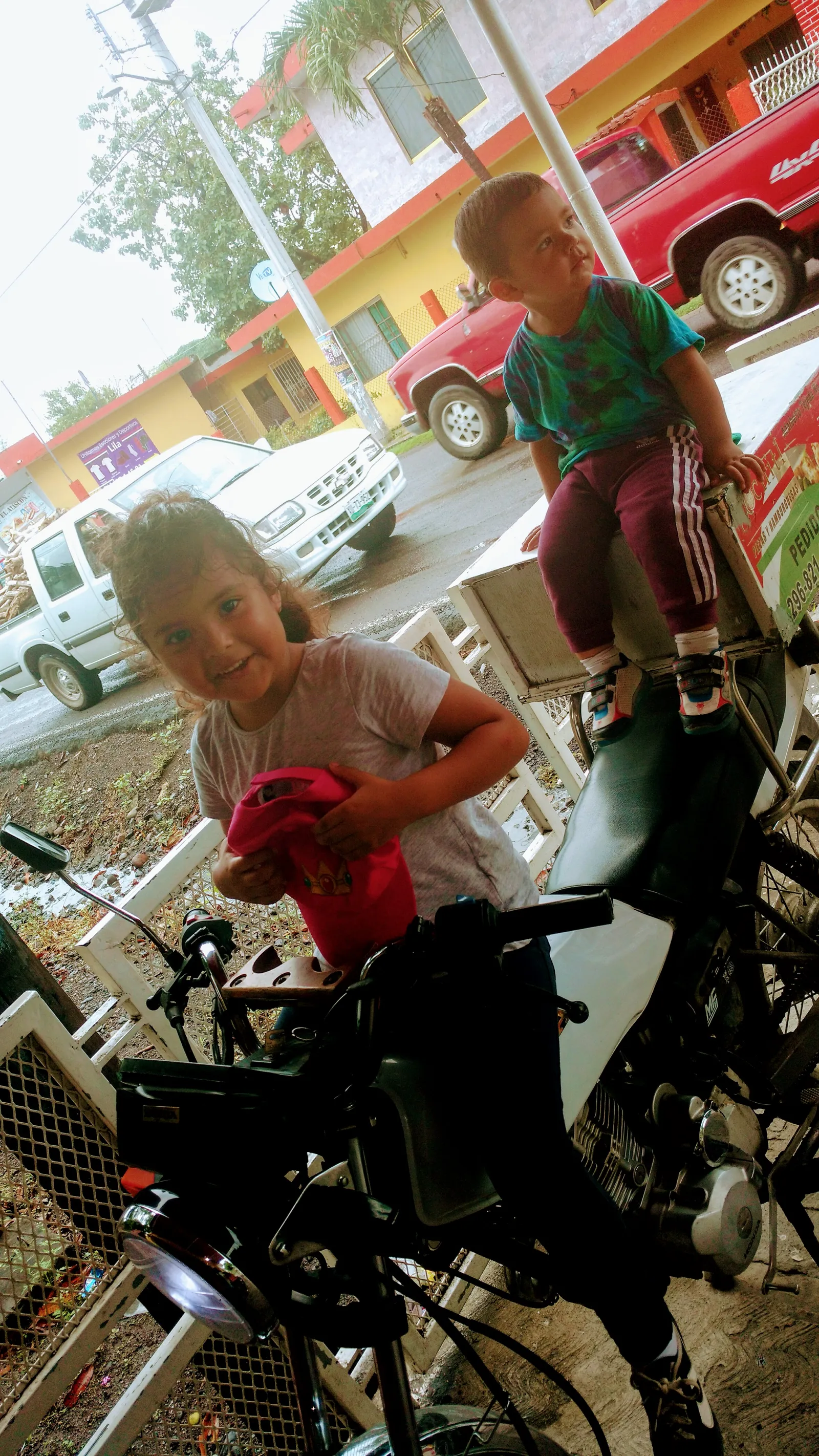 Xochitl image 2