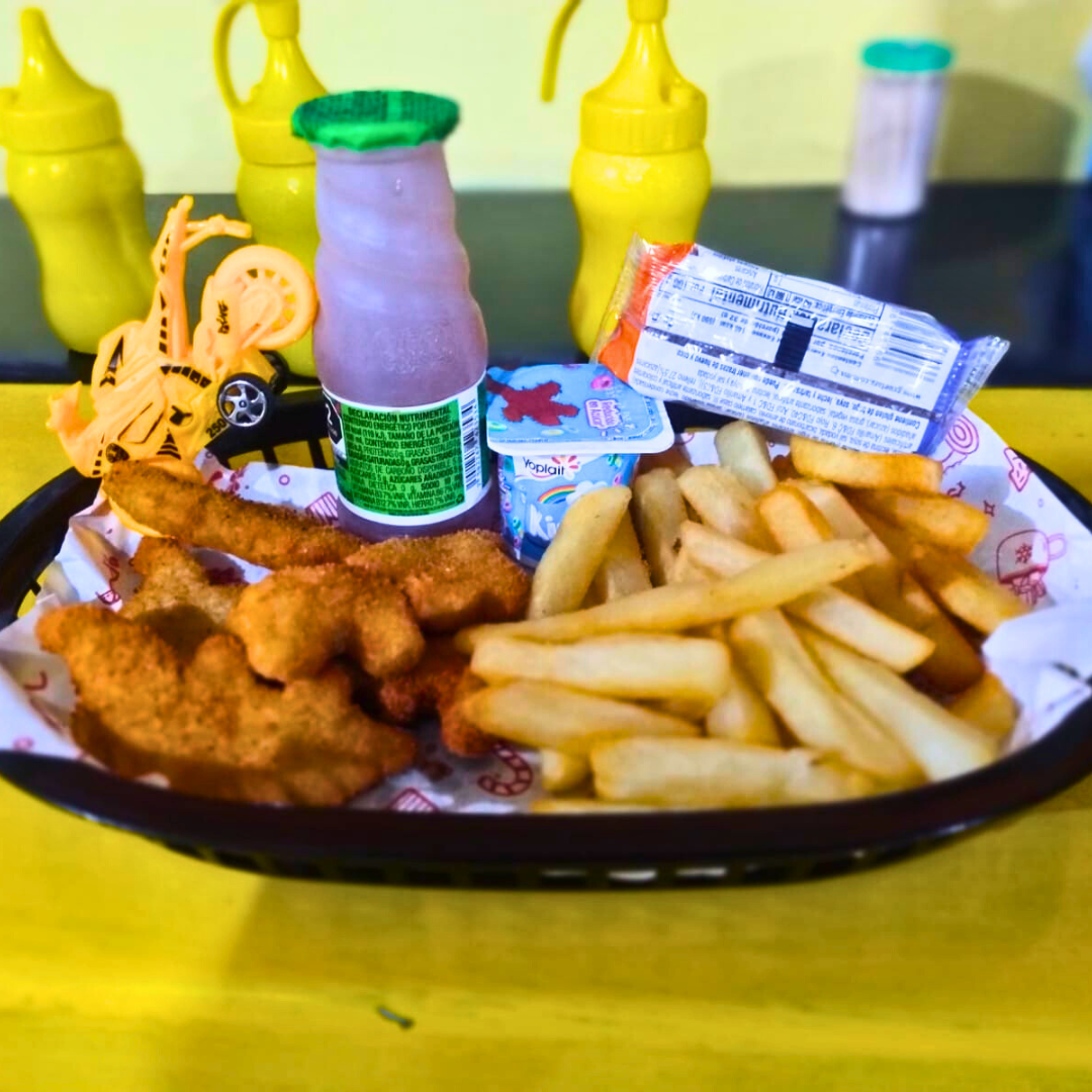 LACHO'S BURGER image 1