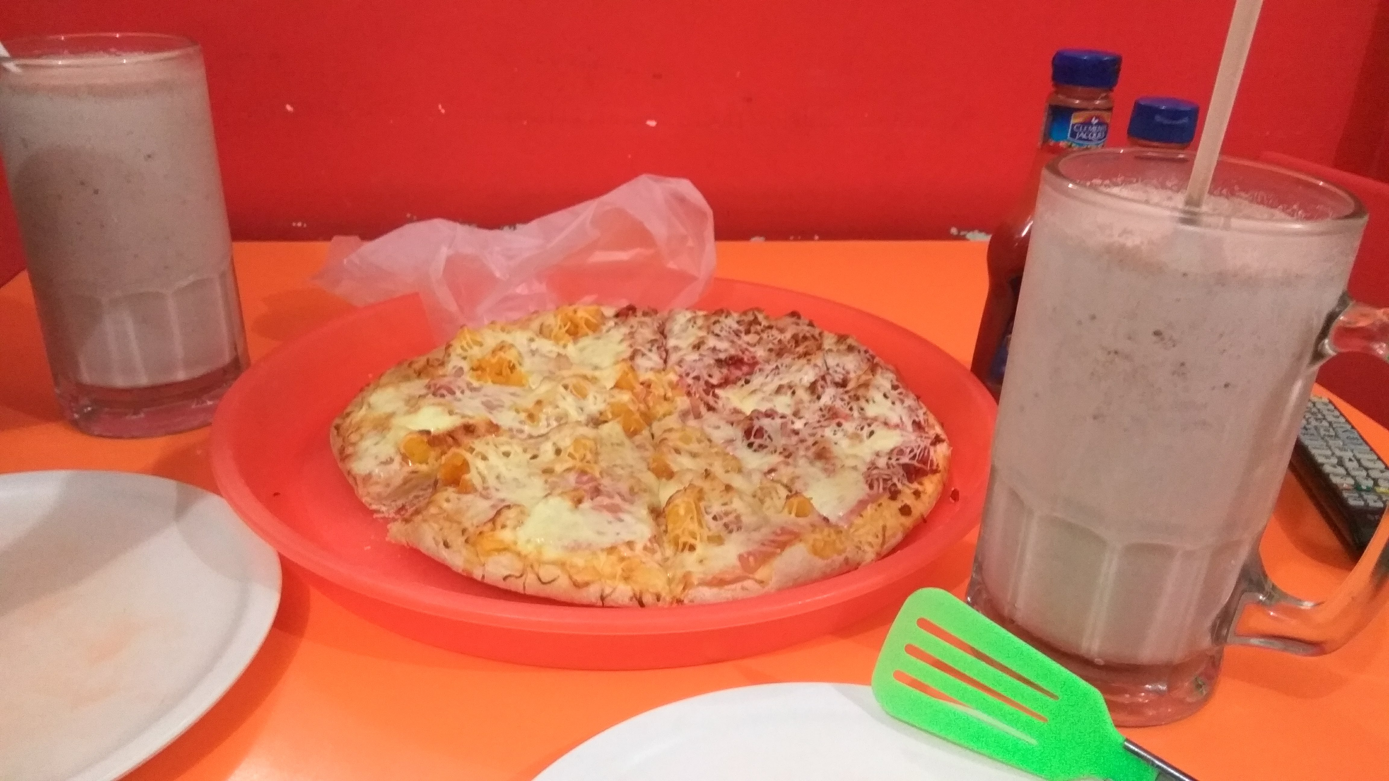 Tomy Pizzerías image 1