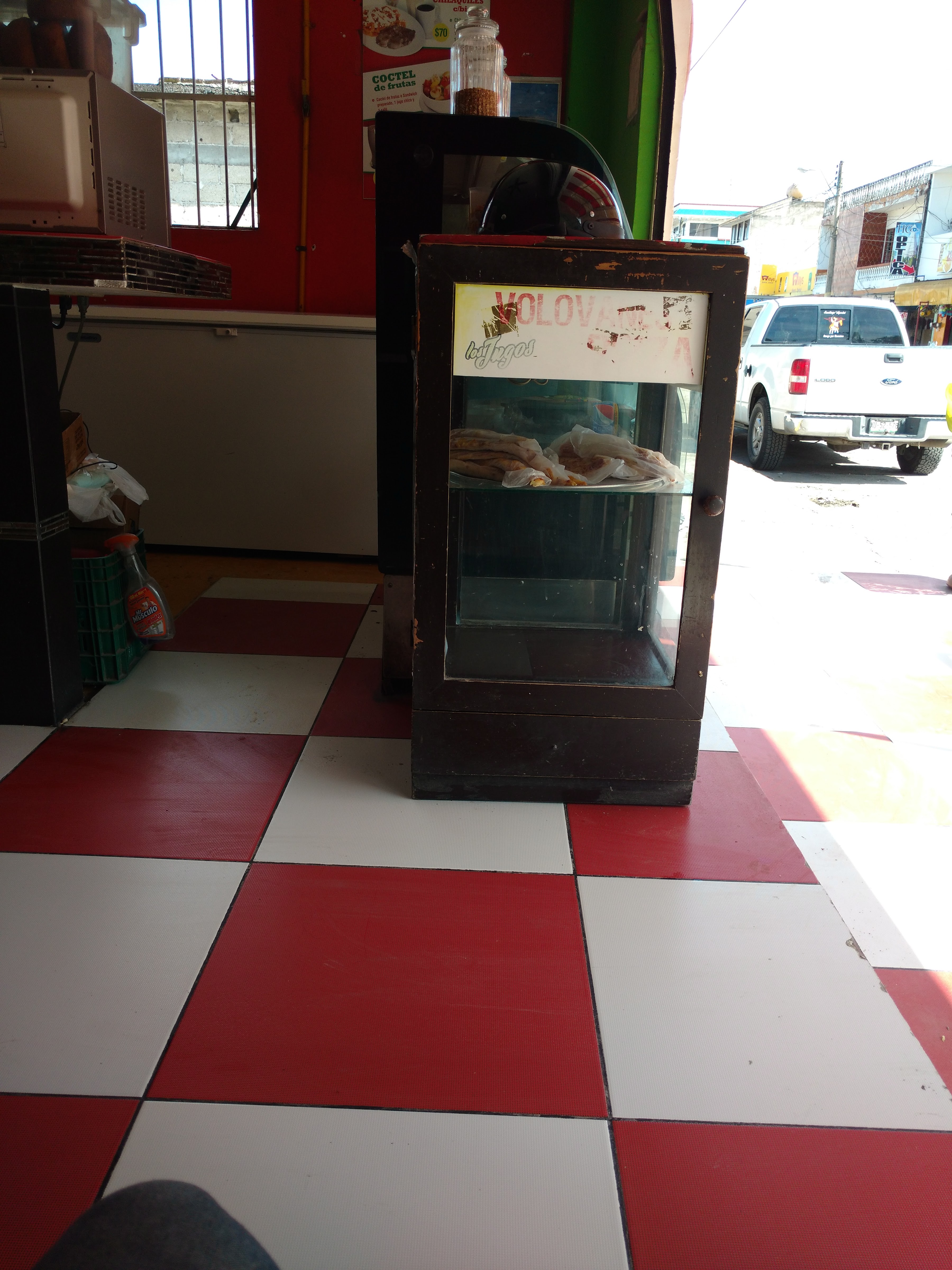 Tomy Pizzerías image 4