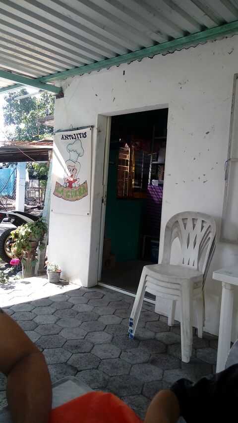 Antojitos "La Güera" image 3