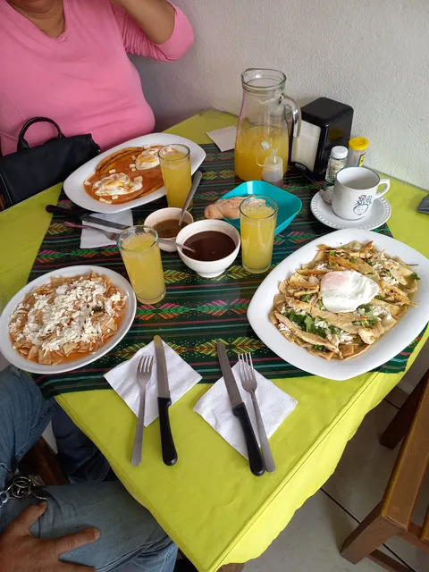 Restaurant Plaza image 1