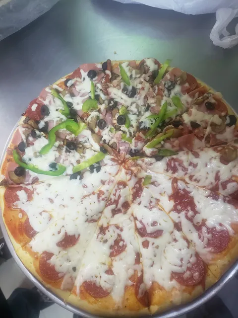 Pizza Azul image 1