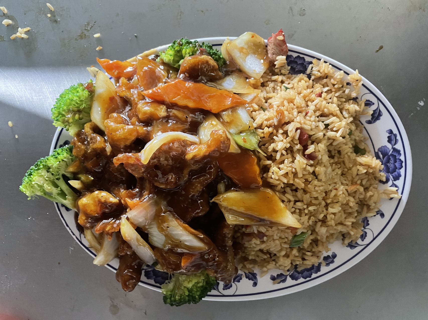 restaurant zhong hua image 2