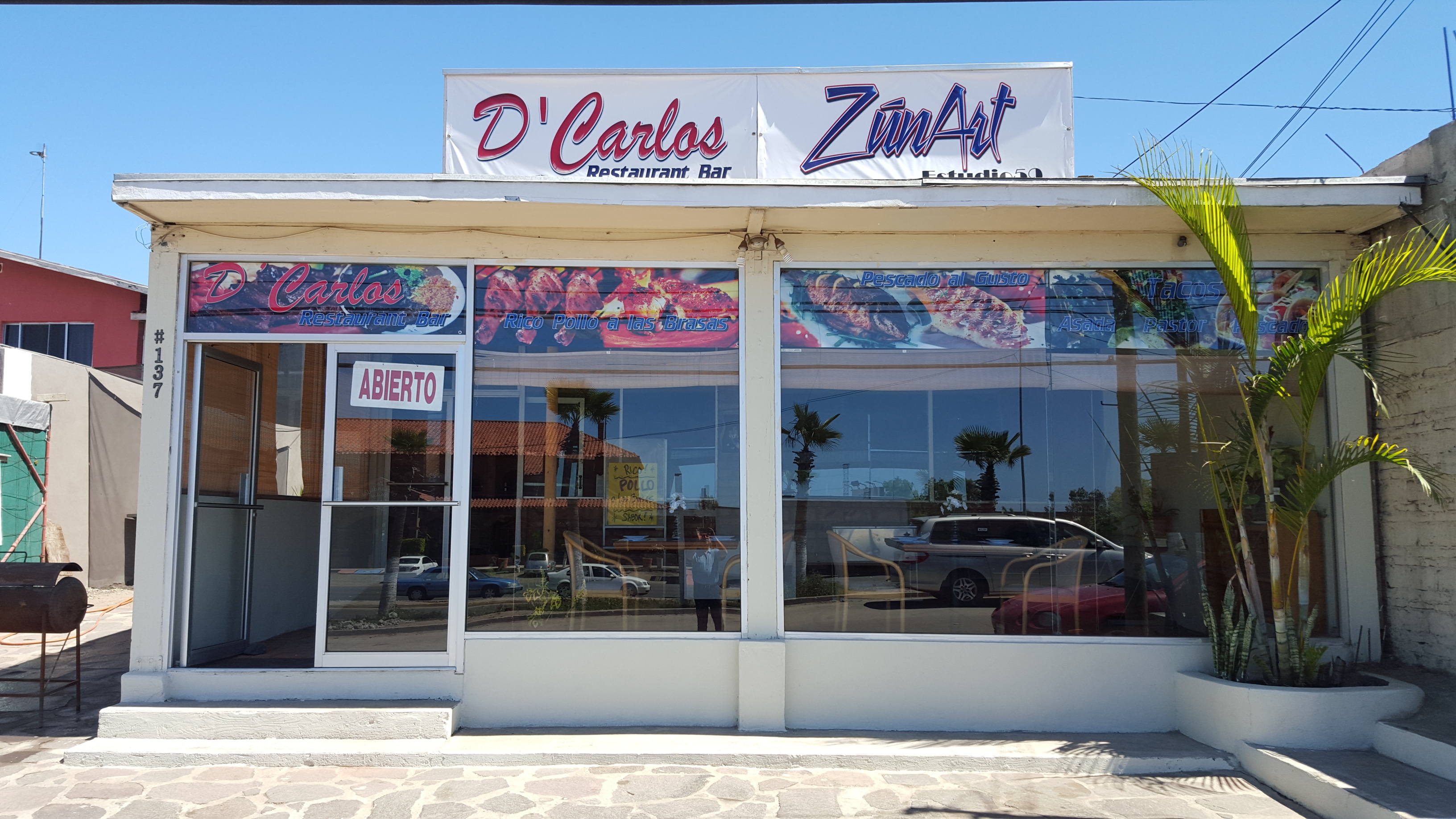 D'Carlos Restaurant image 1
