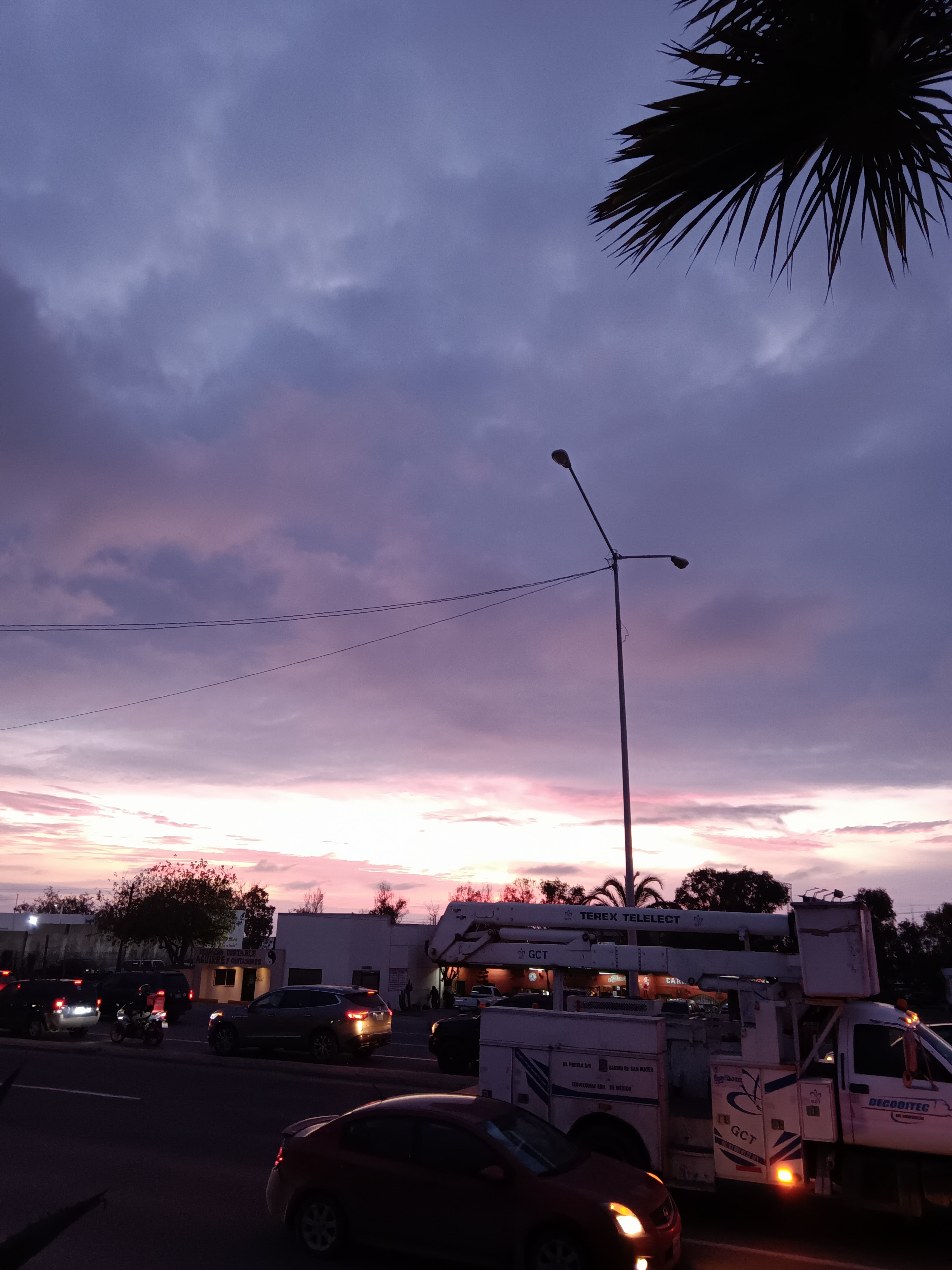 D'Carlos Restaurant image 10