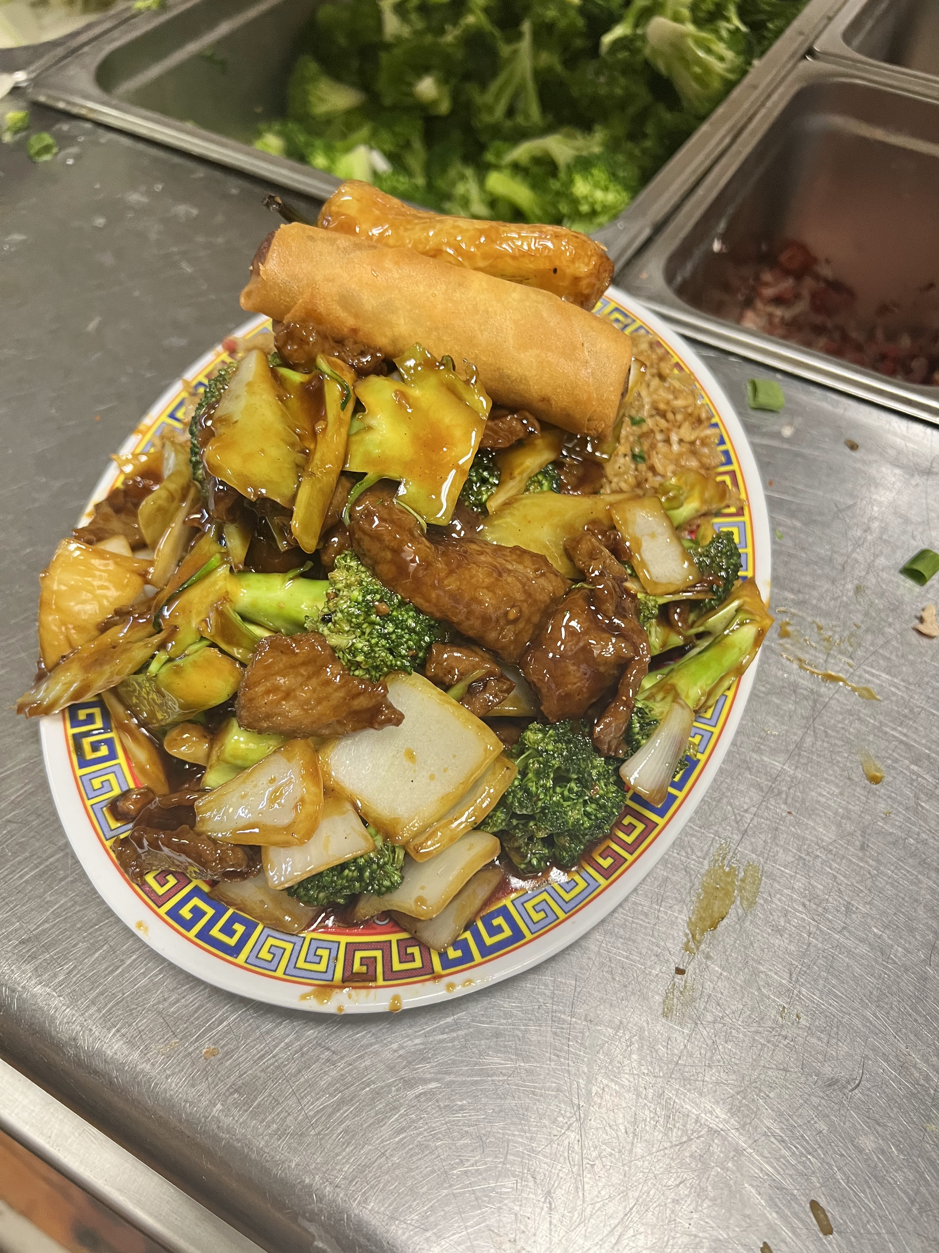 Yummy Restaurant image 5