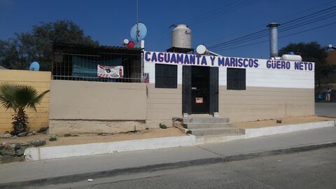 Caguamanta y Mariscos Guero Neto image 2