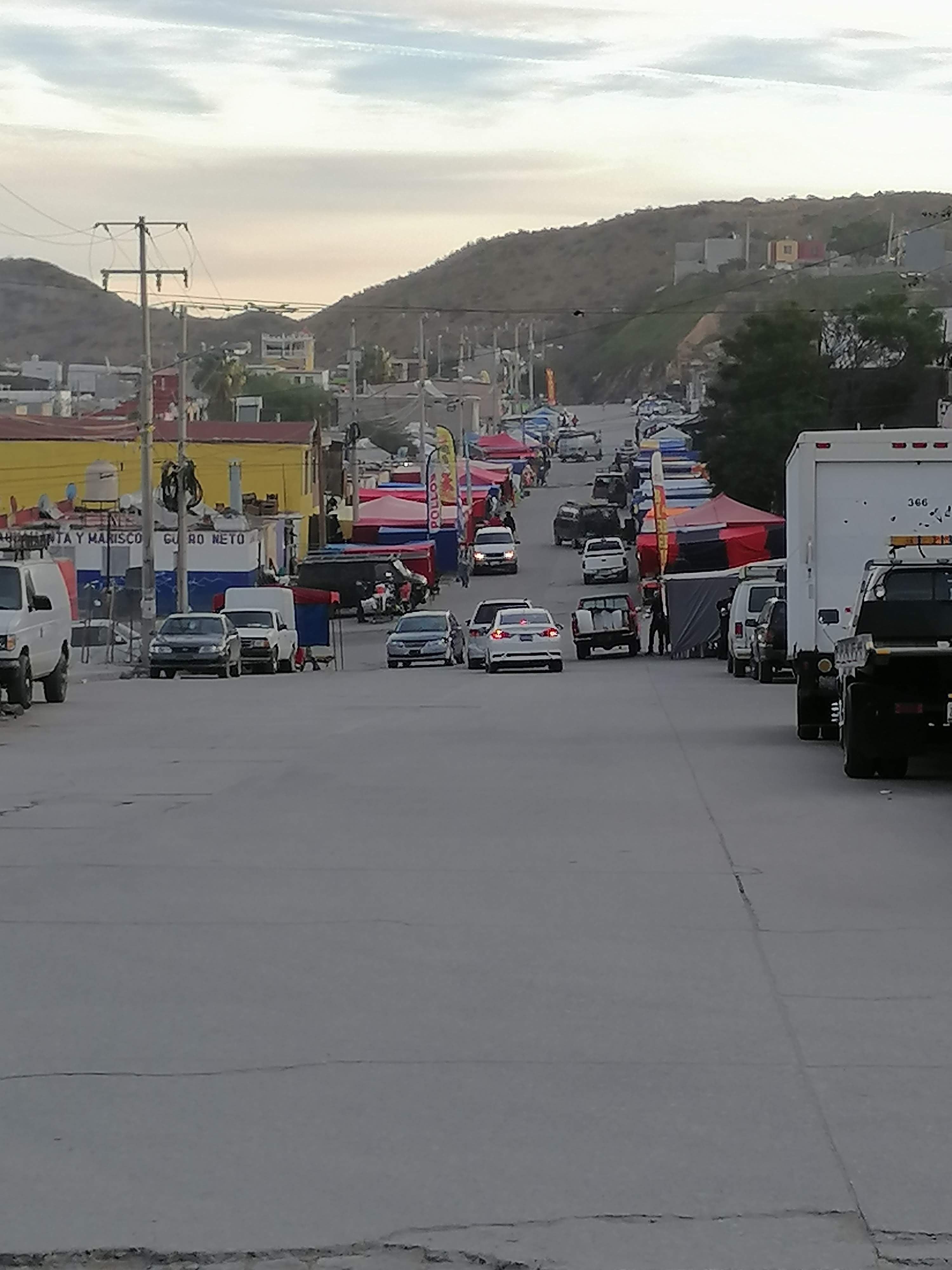 Caguamanta y Mariscos Guero Neto image 8