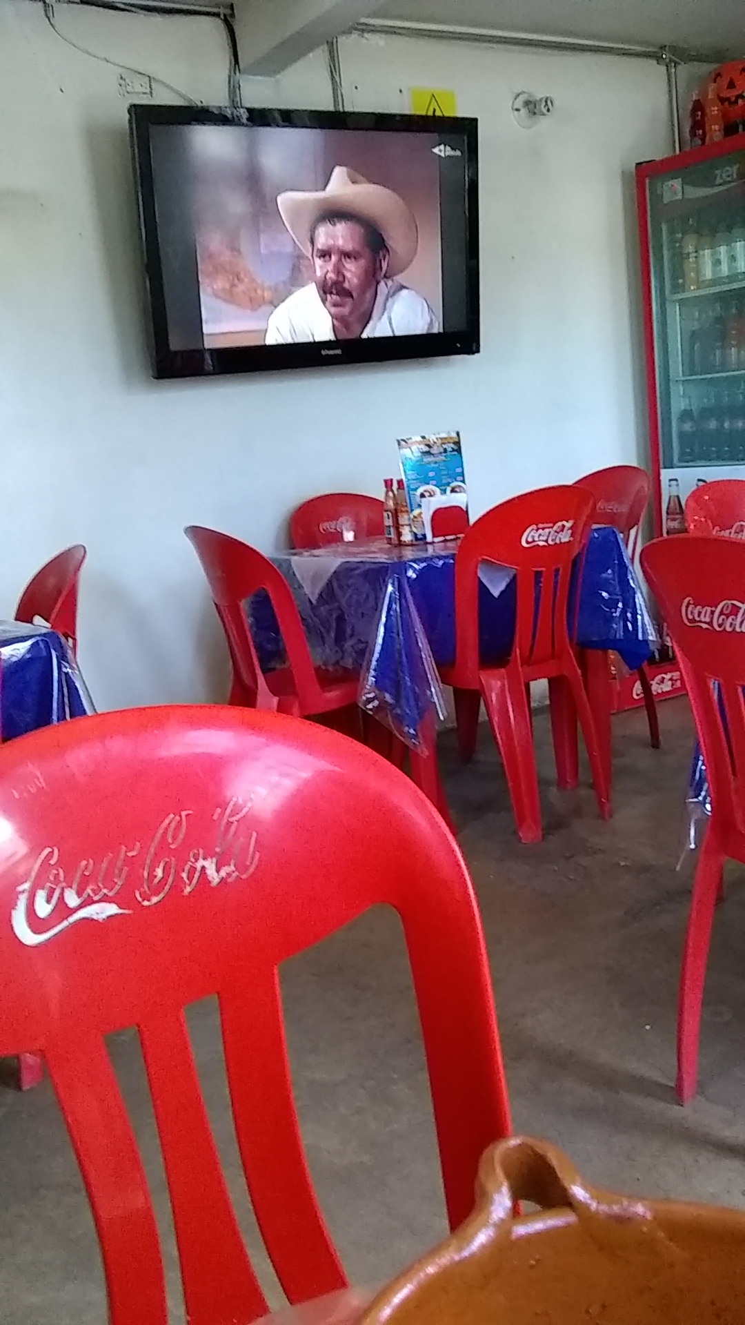 Caguamanta y Mariscos Guero Neto image 9