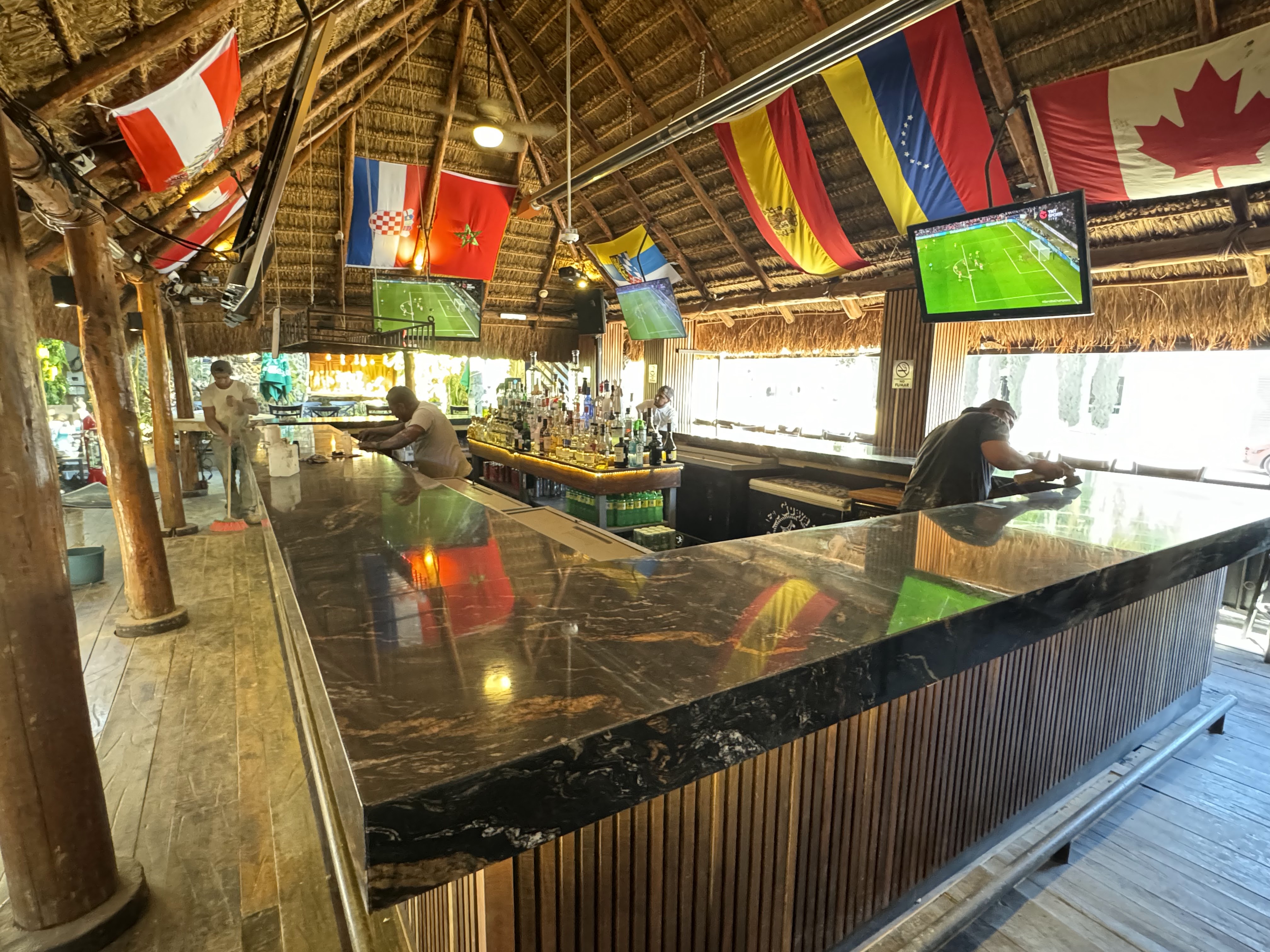 Barra Guayabo image 8