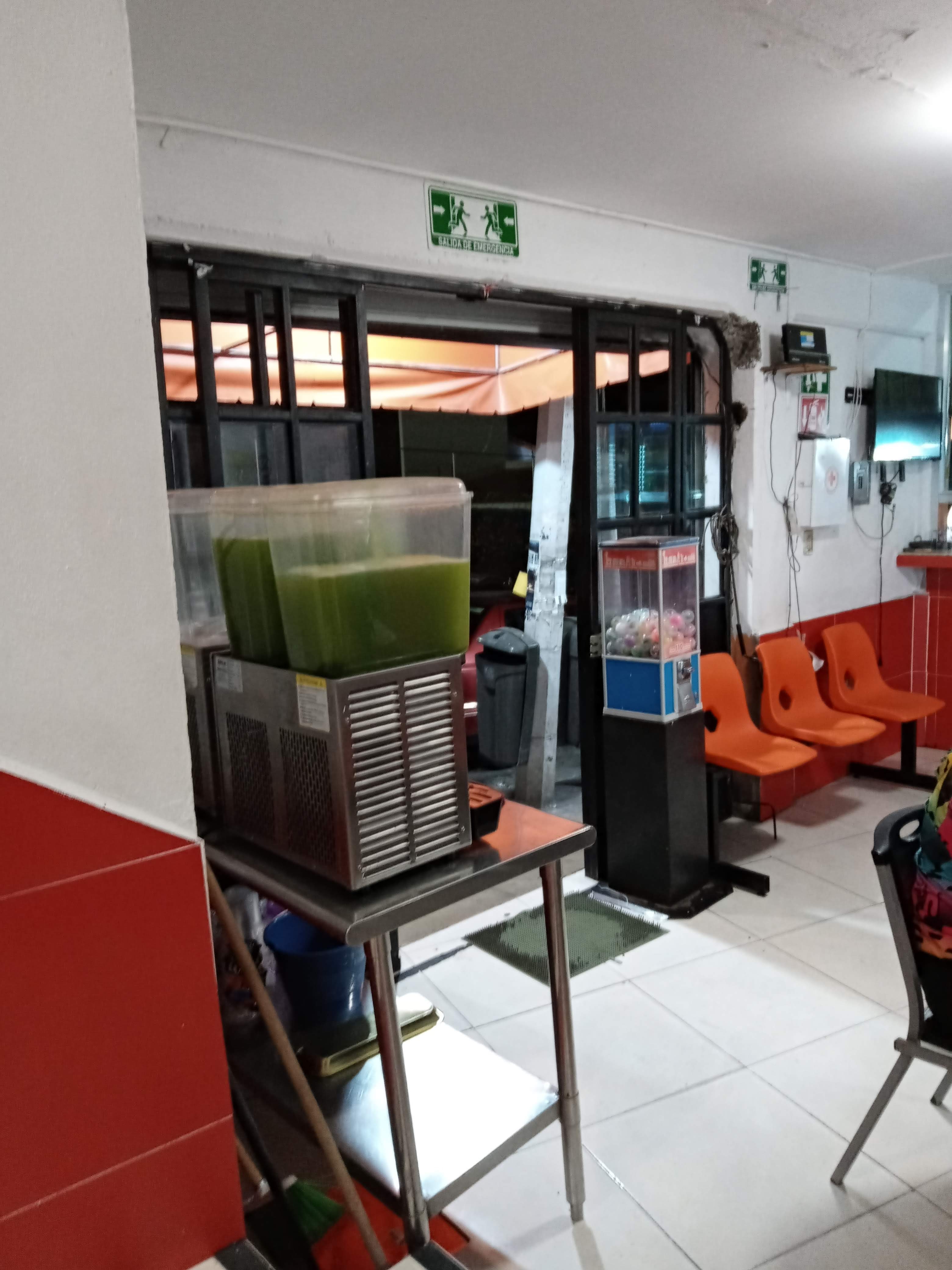 Taquería Los Primos Juriquilla image 6