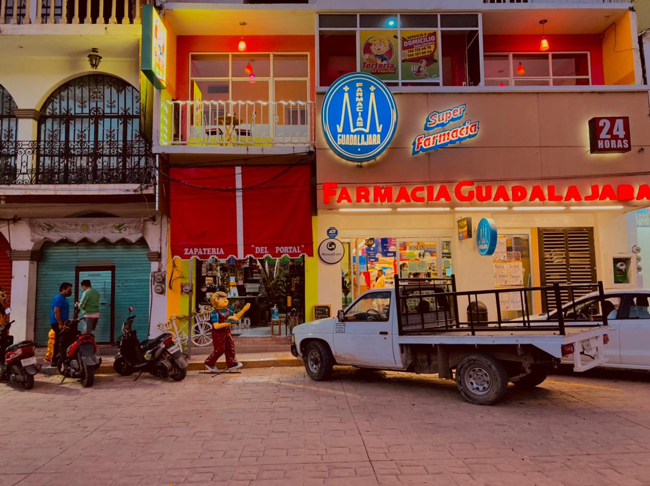 Torteria "EL GÜERITO" image 1