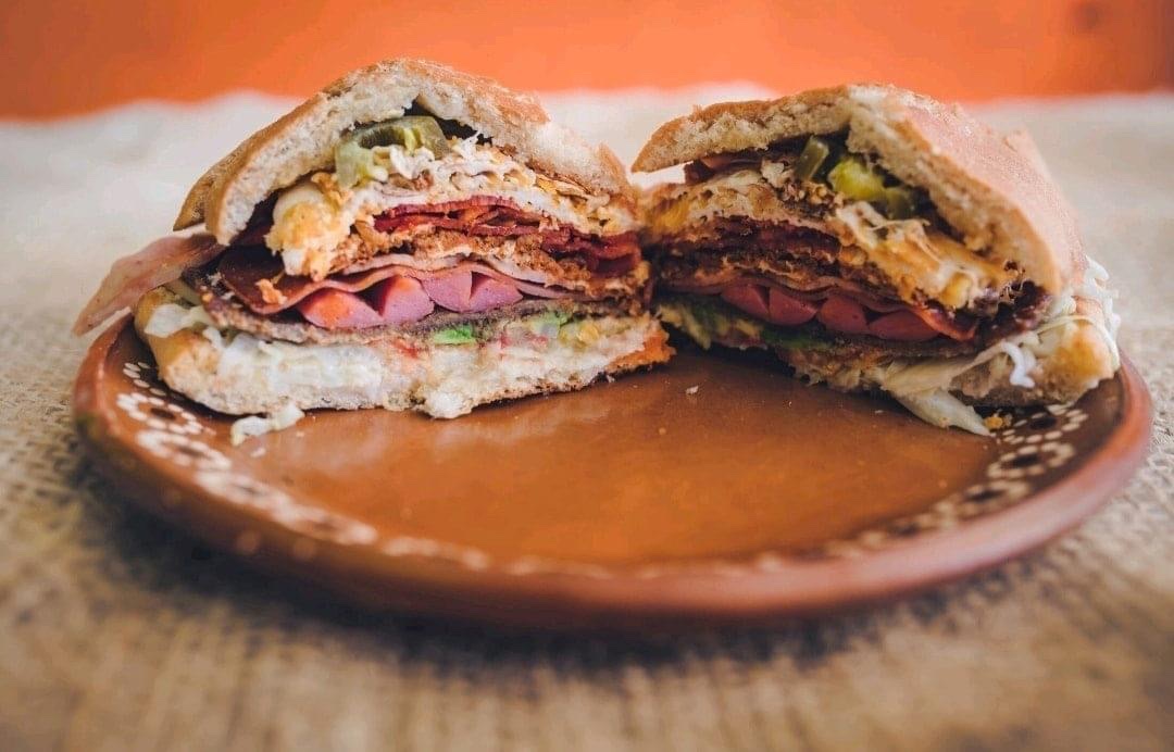 Torteria "EL GÜERITO" image 2