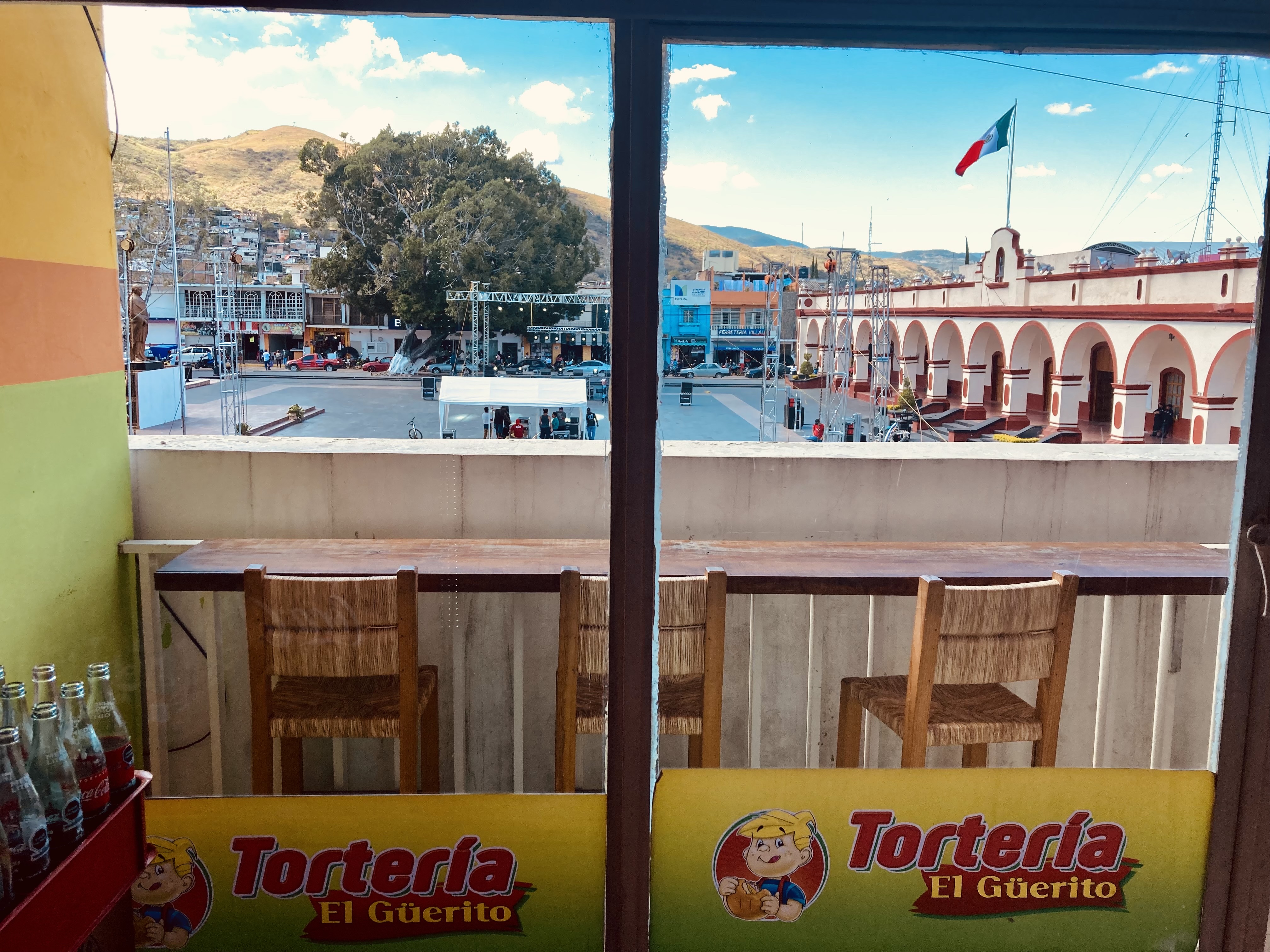 Torteria "EL GÜERITO" image 8