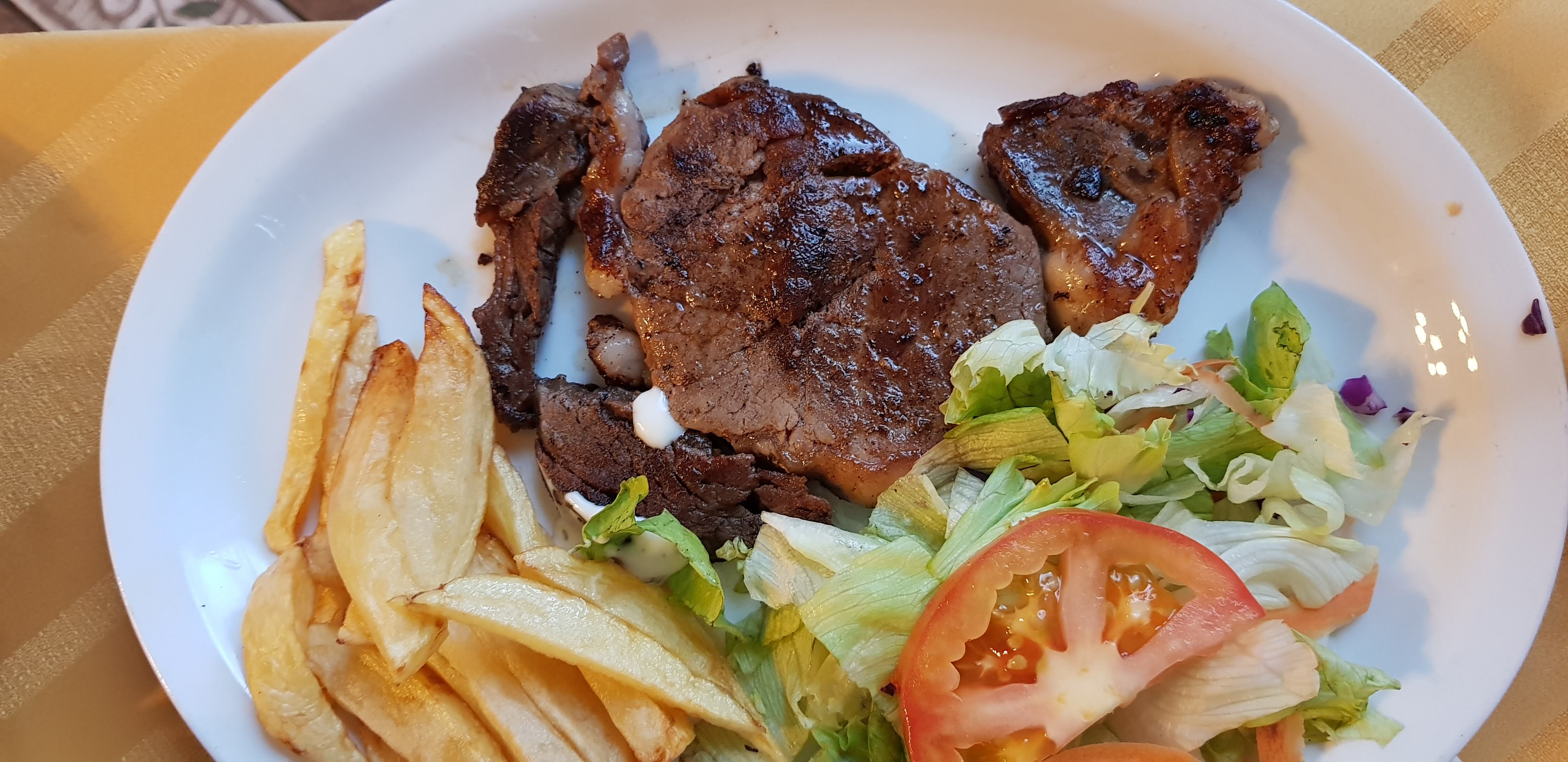 Manuel's Restaurant image 2