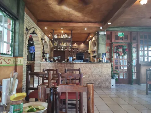 Mi Tierra Restaurante image 1
