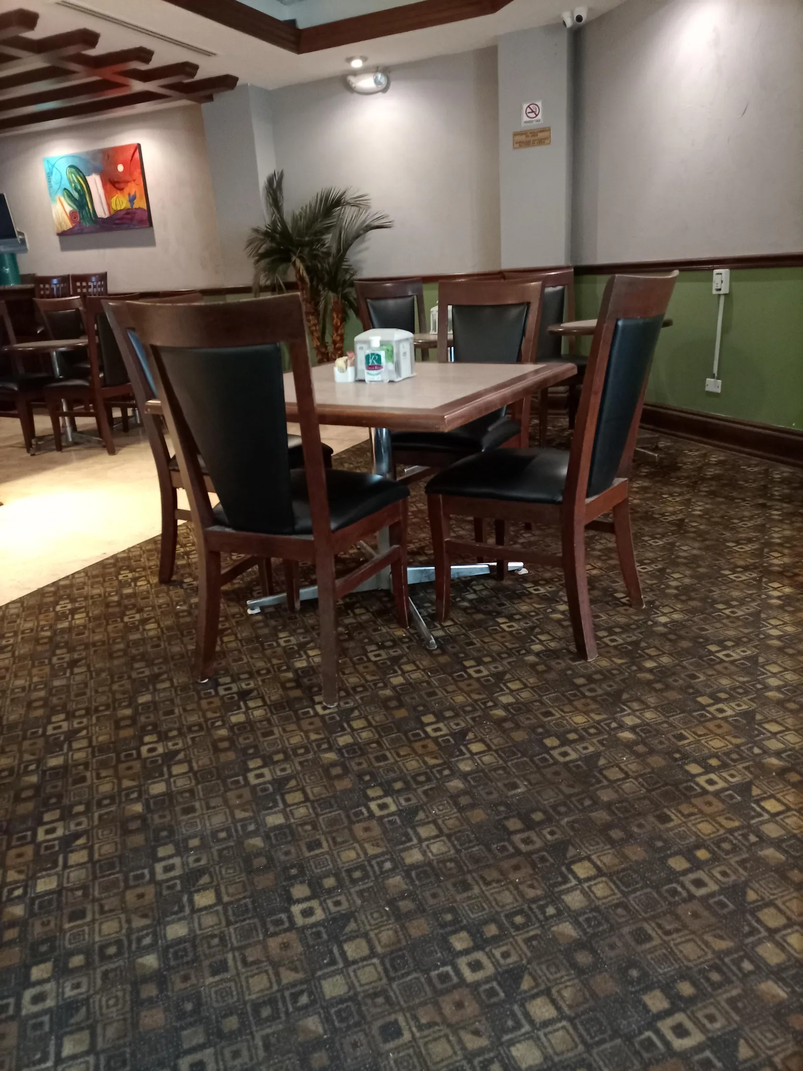 Cafe Plaza image 3