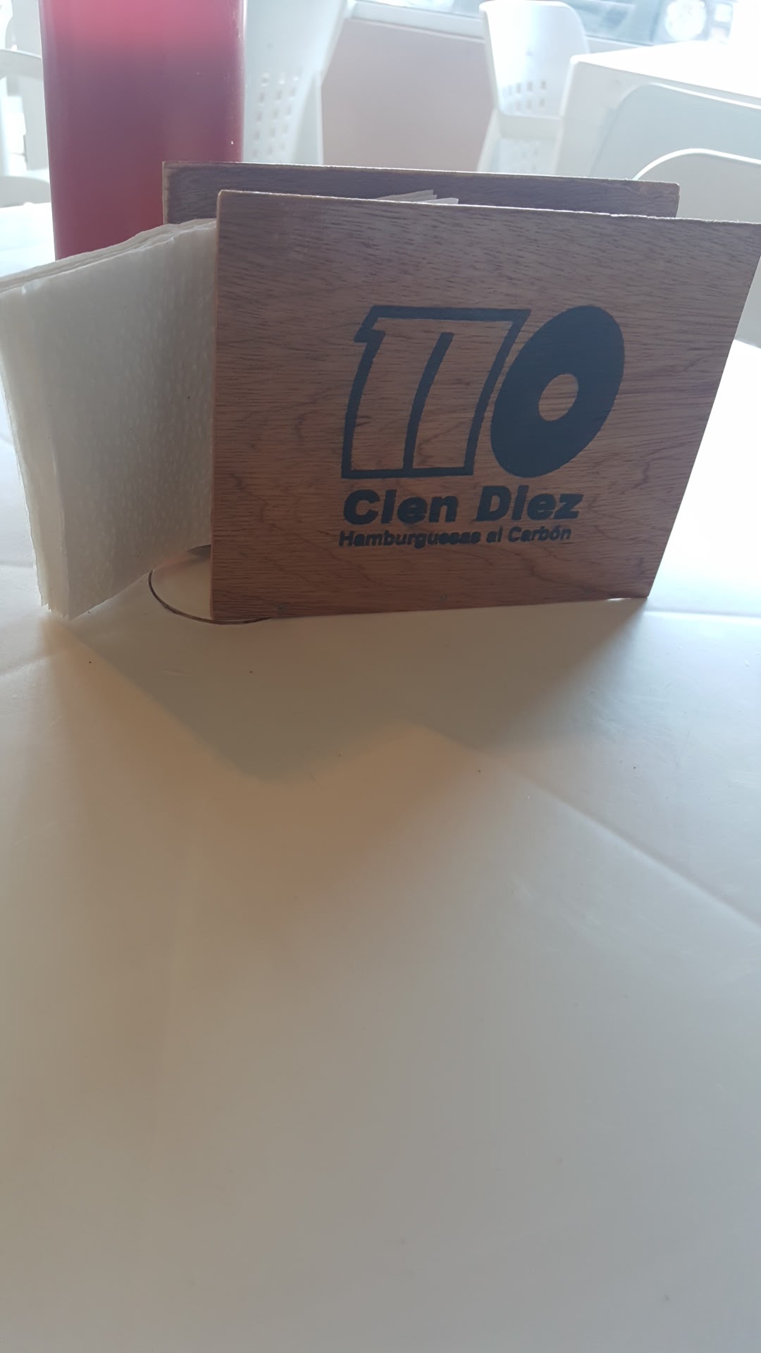 Cien Diez Hamburgesas image 6