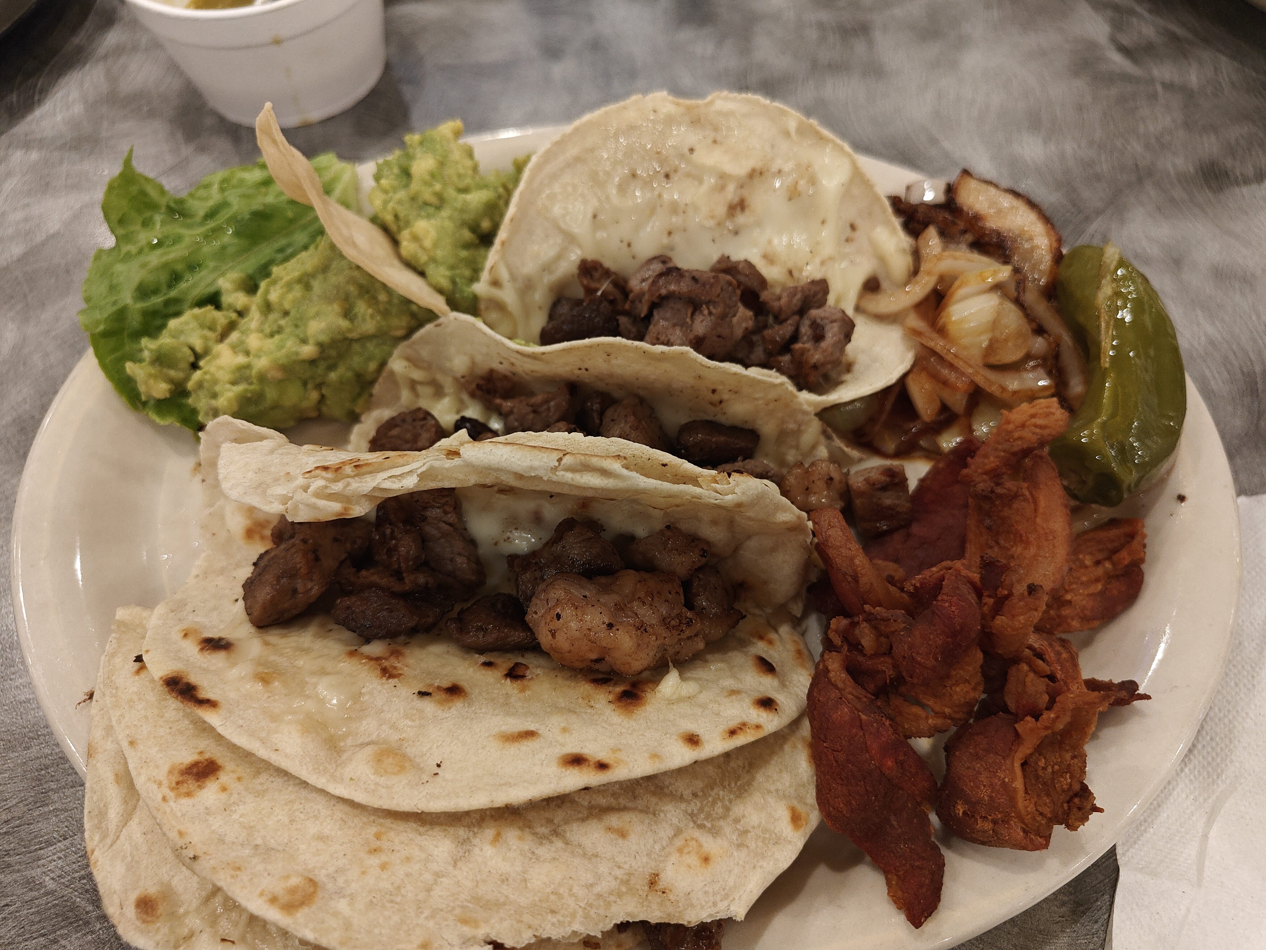 Los Tacos Grill image 4